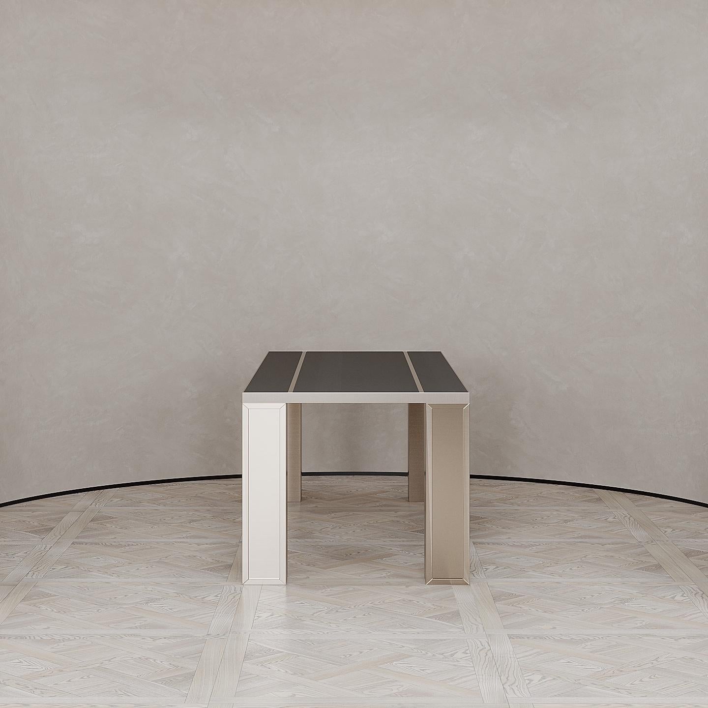 Minimaliste Table de salle à manger rectangulaire Penumbra en chêne et cuivre, fabriquée en Italie en vente