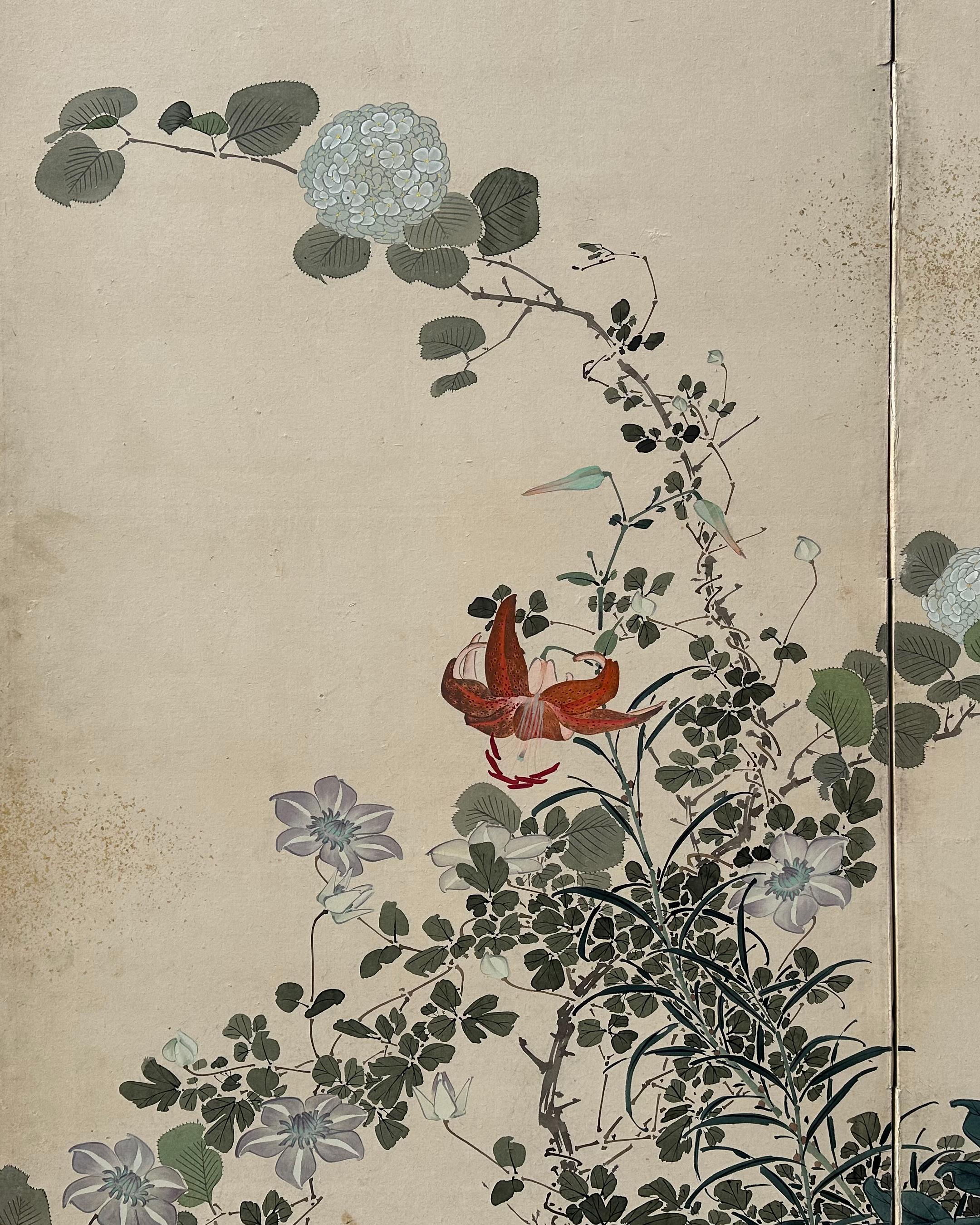 Peonías a la luz del verano Showa en venta