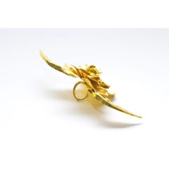 Peony Wing Cocktail Ring in 24K Yellow Gold