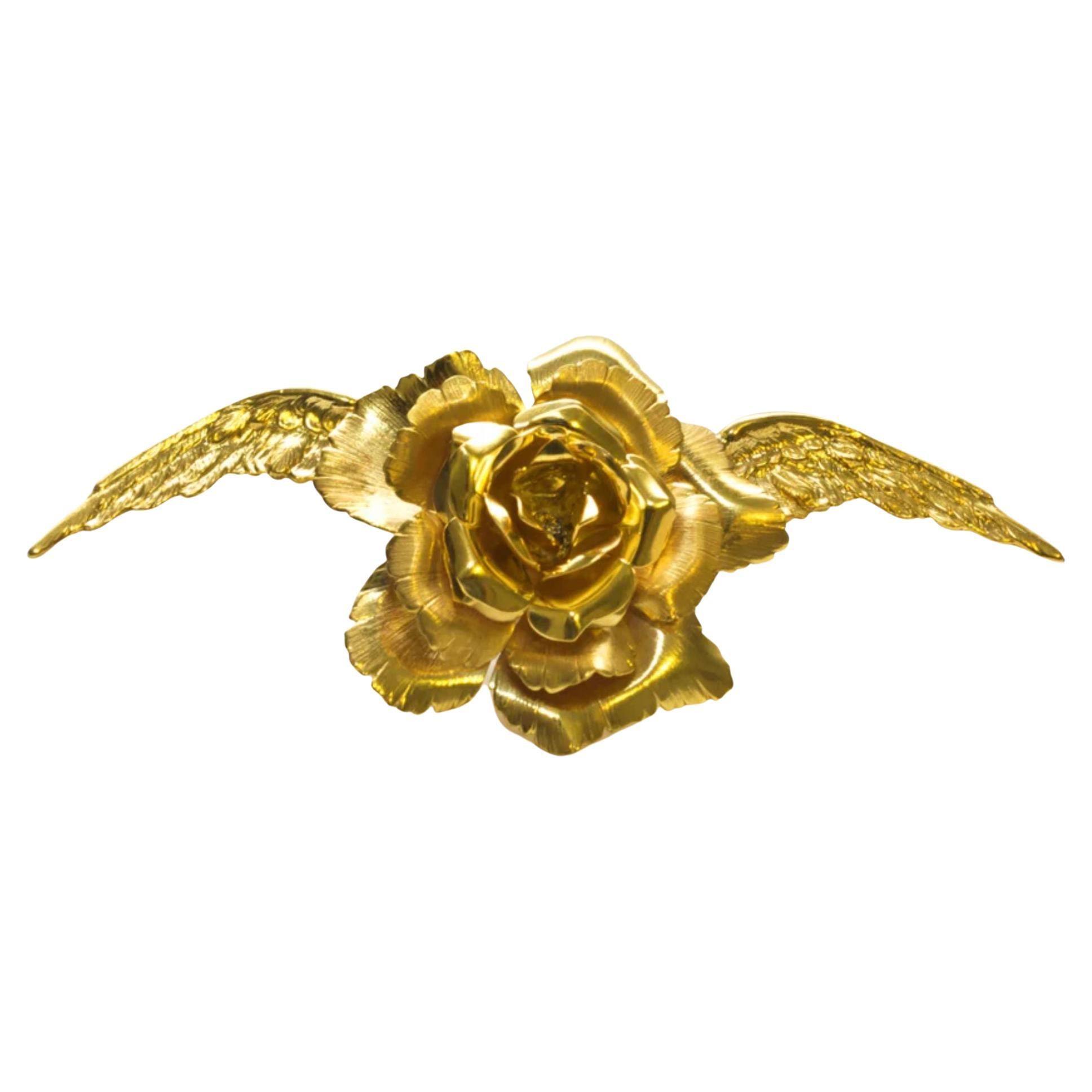 Bague cocktail à ailes de pivoine en or jaune 24 carats en vente
