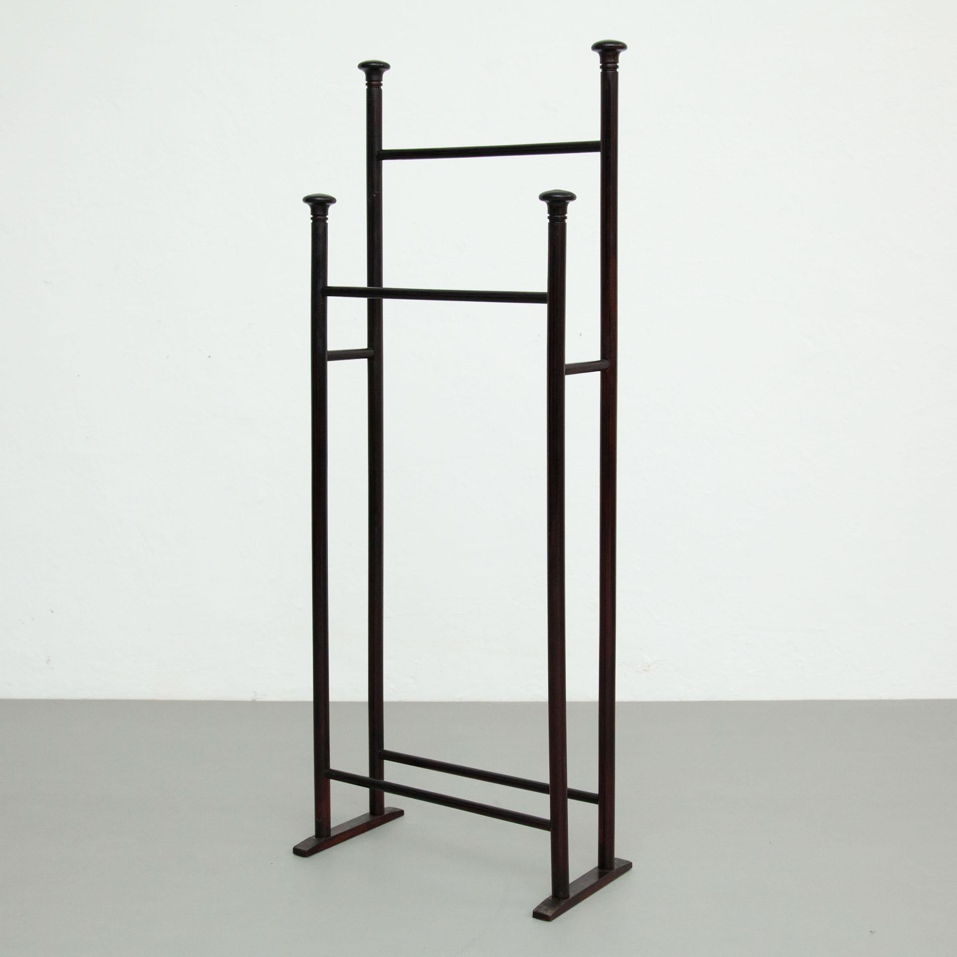Galant is a free-standing and portable valet stand or towel horse designed by Pep Bonet and manufactured by BD Barcelona, circa 1980.

Material:
Wood

Dimensions:
D 23 cm x W 45 cm x H 118 cm

Pep Bonet Bertran was born in Barcelona in