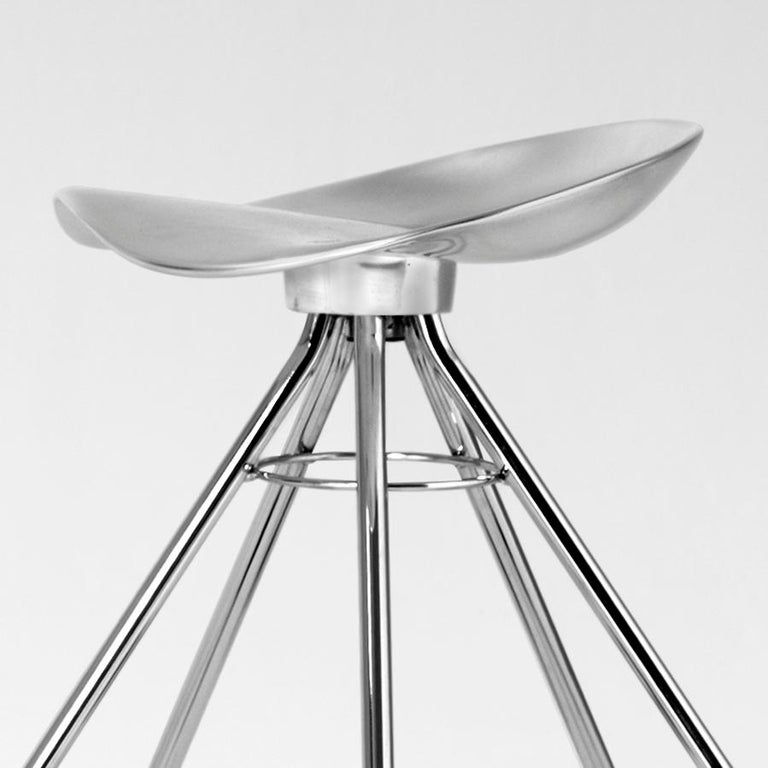 Jamaica stool designed by Pepe Cortés.
Manufactured by BD Barcelona 

The Jamaica stool is already a Classic in Spanish design and is one of the best designed stools in all history. It’s been on the market for over 25 years and remains as current