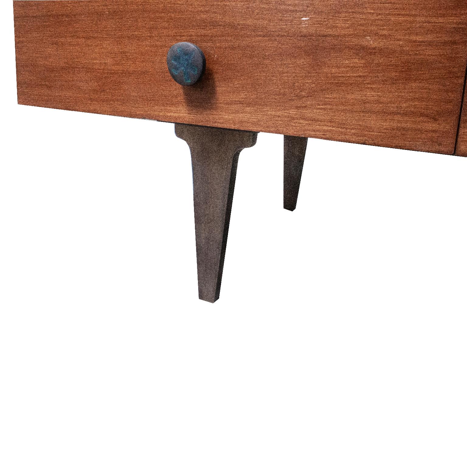 Pepe Mendoza buffet
The cabinet has 12 drawers with brass pulls with Pepe Mendoza stamp, all drawers are built with solid mahogany wood. The furniture is in perfect condition, the legs on which it is held are also made of solid brass.