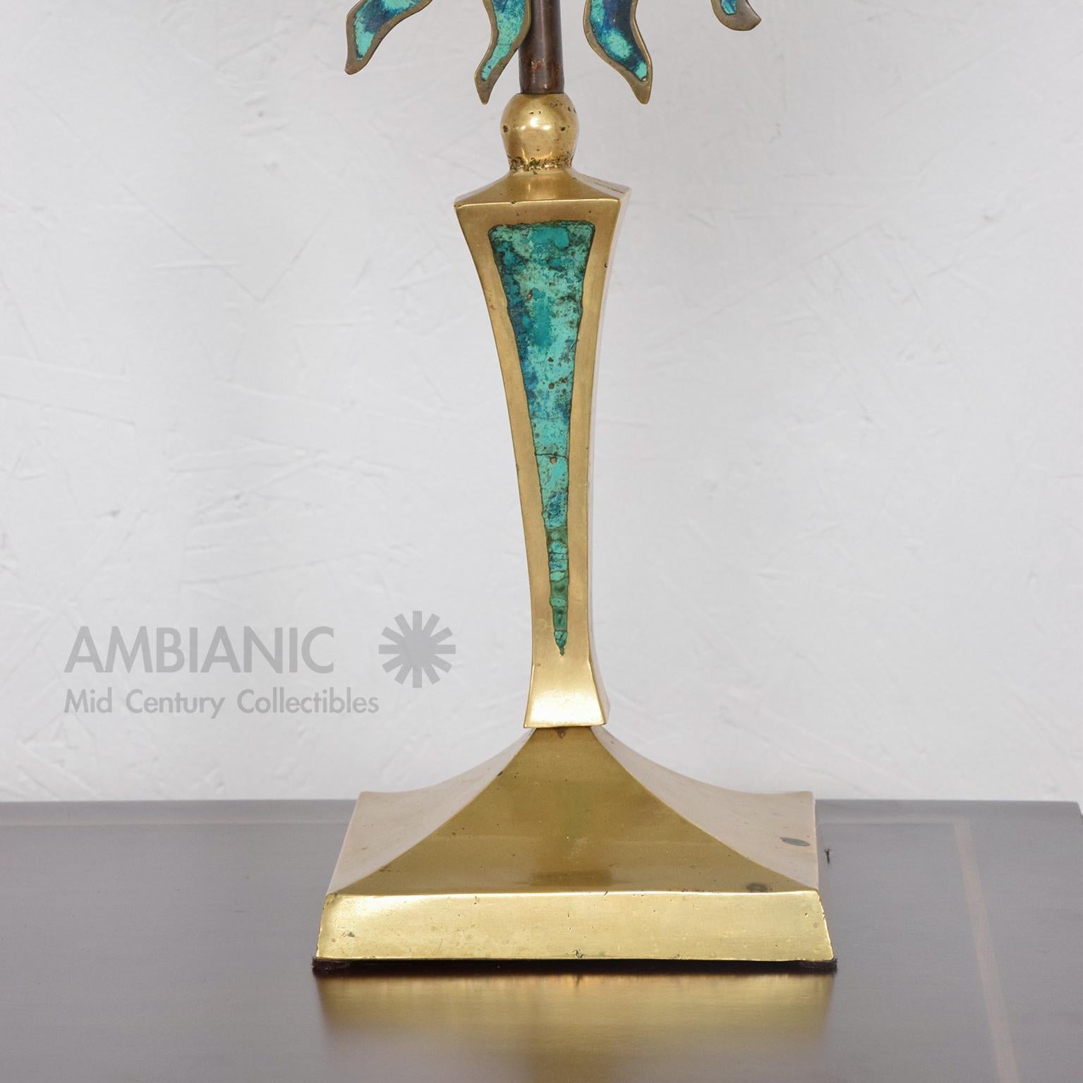 Table Lamps
Sculptor artist Pepe Mendoza SUN Sculpture Table Lamps crafted in Brass Bronze and Malachite. Mexico 1950s.
23 Tall x 8.75 W x 3.75 inches
Listing is for 2 lamps.
Original vintage unrestored condition with patina. Rewired. No shades are