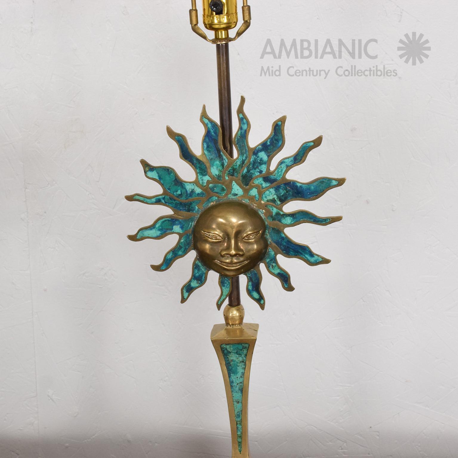 Pepe Mendoza Sun Sculpture Table Lamps Bronze and Malachite 1950s Mexico In Good Condition For Sale In Chula Vista, CA