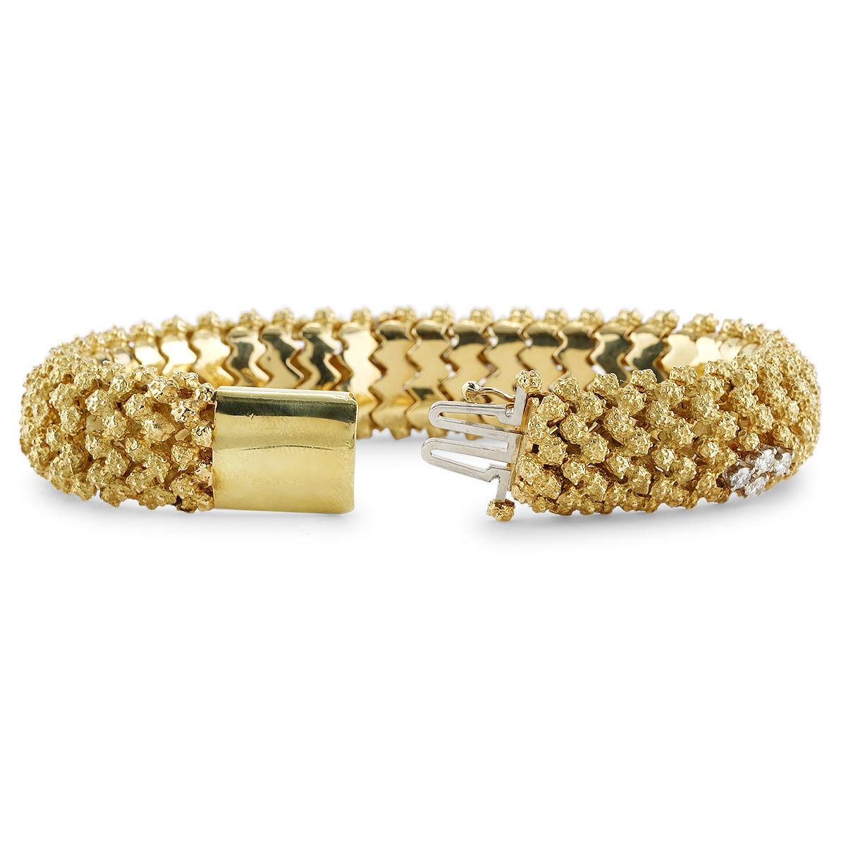 Artisan Bracelet Pépite D'or 3.00 CTTW Diamond Bracelet Gold Nugget-Inspired in 18K Yellow Gold en vente