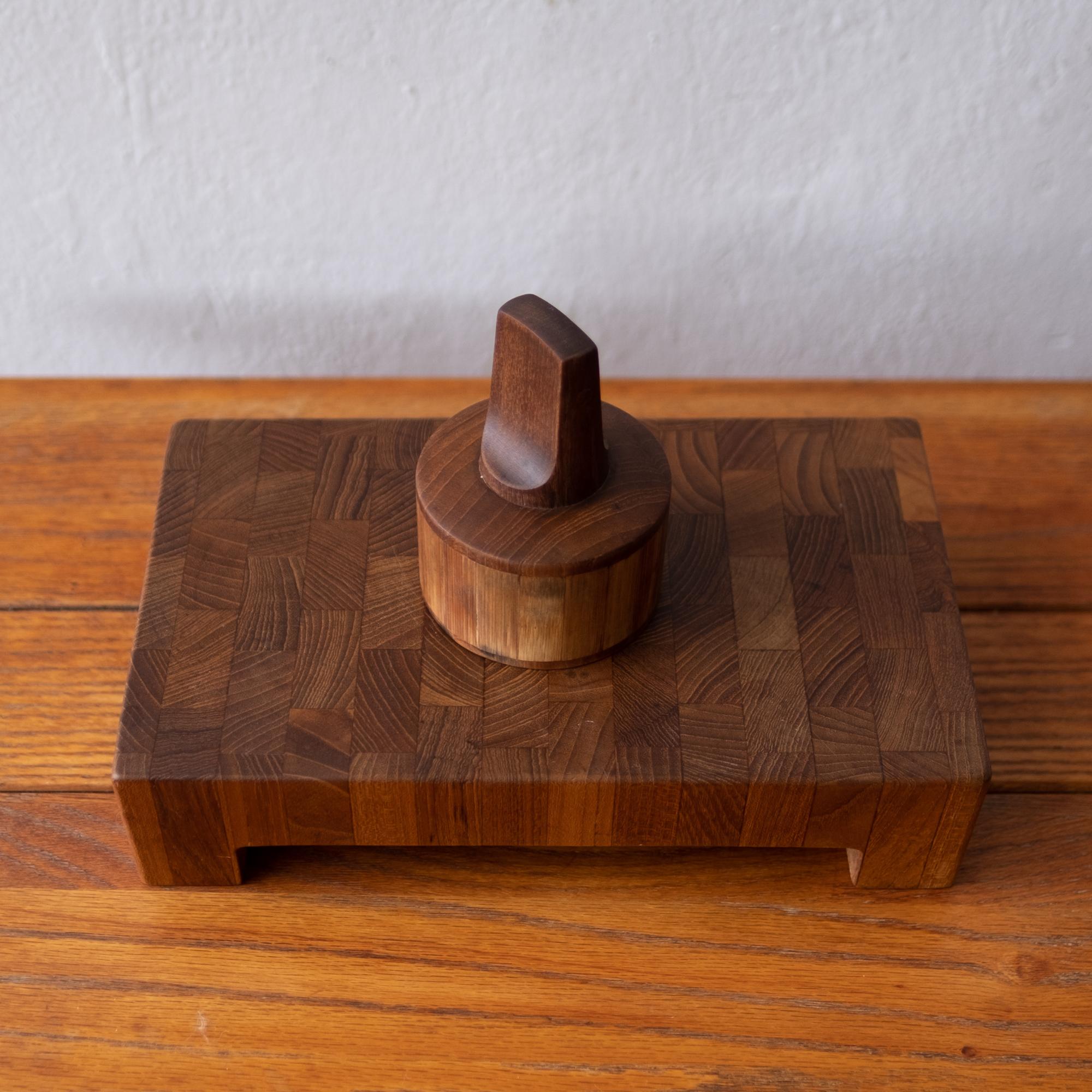 Mid-20th Century Pepper Mill and Cutting Block by Jens H. Quistgaard for Dansk