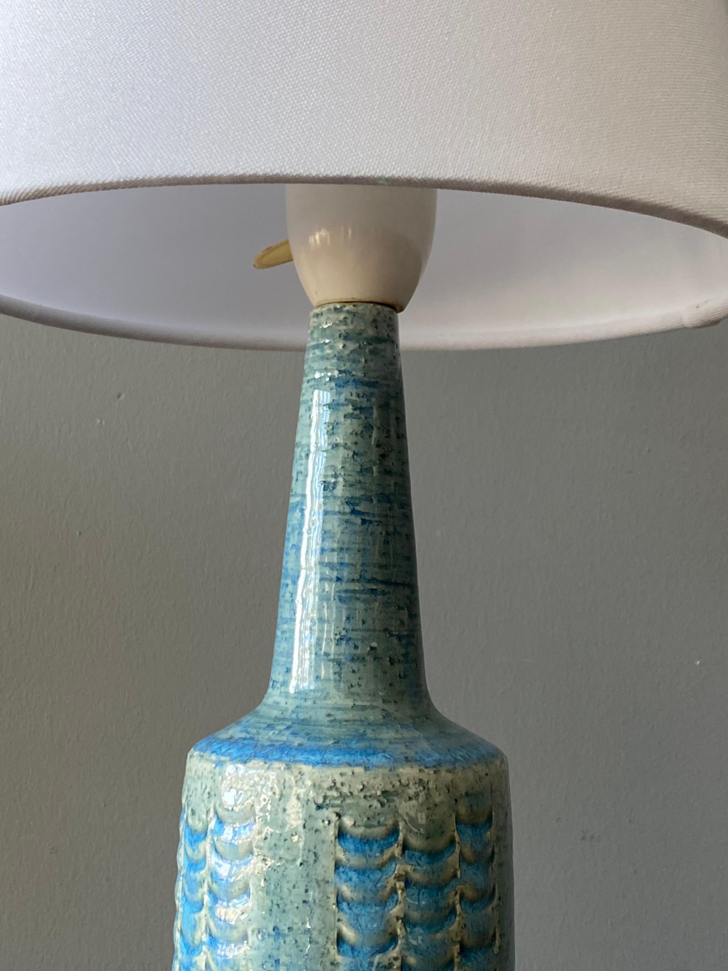 Per & Annelise Linneman-Schmidt, Table Lamp, Stoneware, Palshus, Denmark, 1960s In Good Condition In High Point, NC