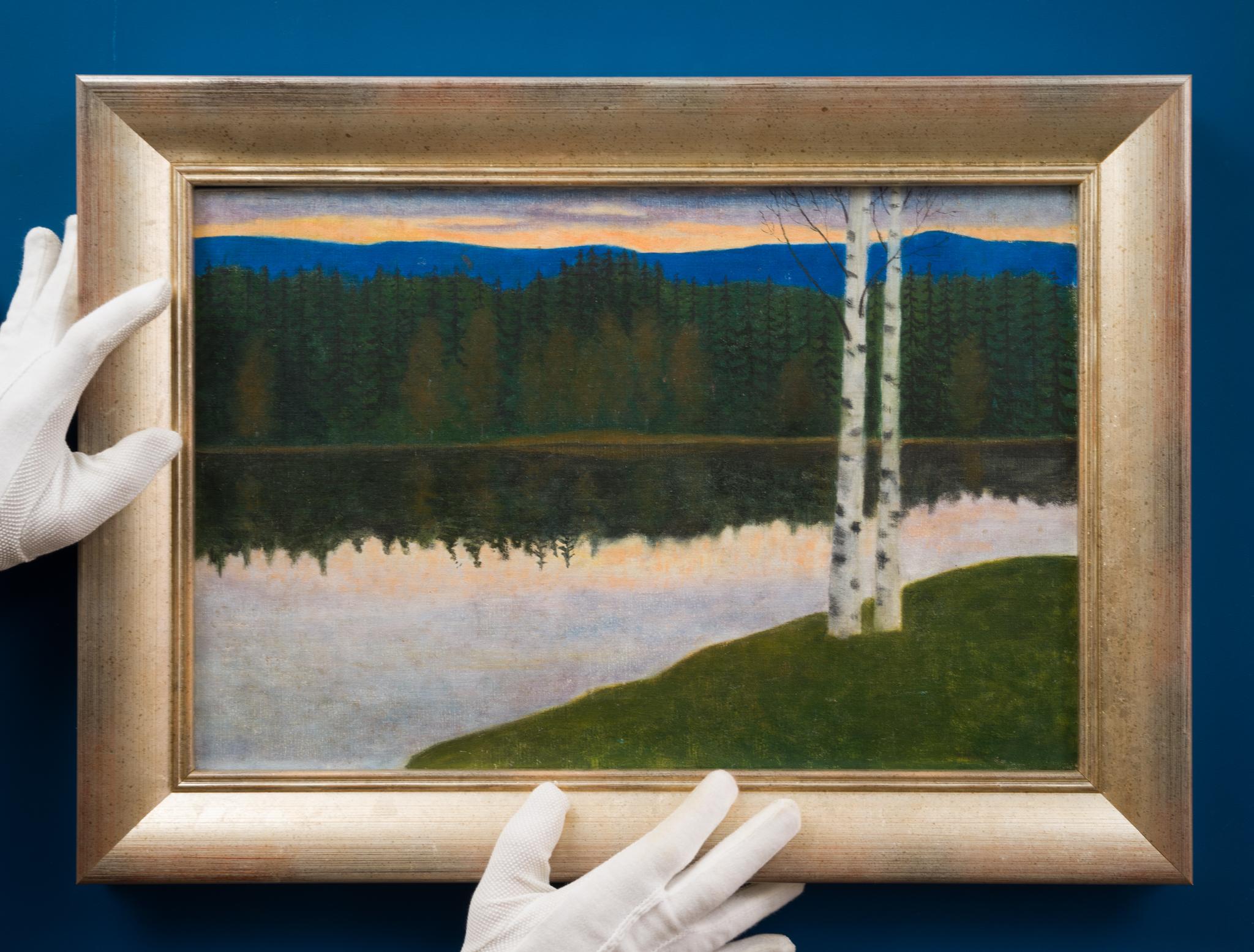 Betulle sul lago dell'artista svedese Per Julius 1