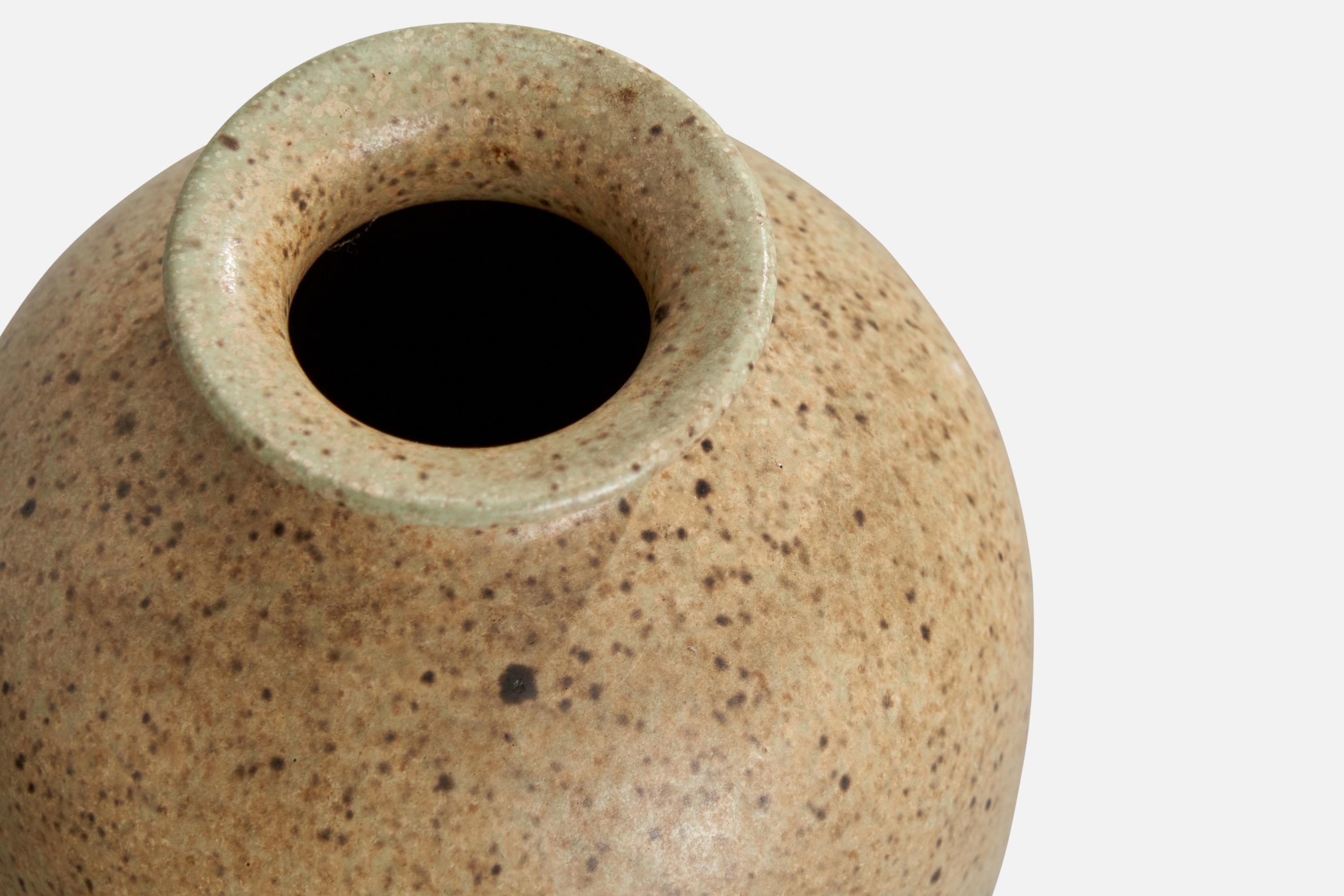 Per Liliengren, Vaso, Ceramica, Svezia, anni '70 In condizioni buone in vendita a High Point, NC