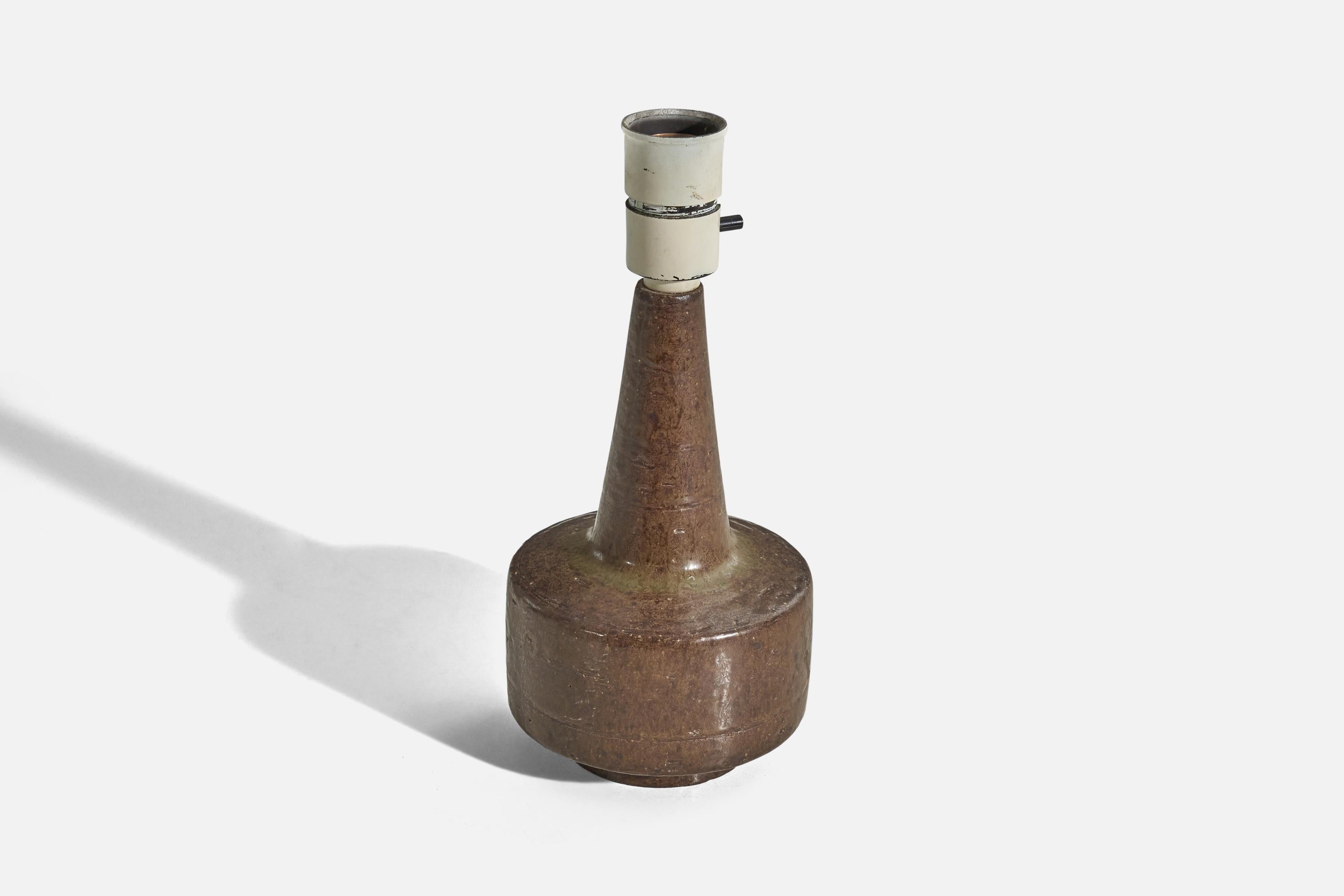 Per Linneman-Schmidt, Table Lamp, Stoneware, Palshus, Denmark, 1960s In Good Condition In High Point, NC