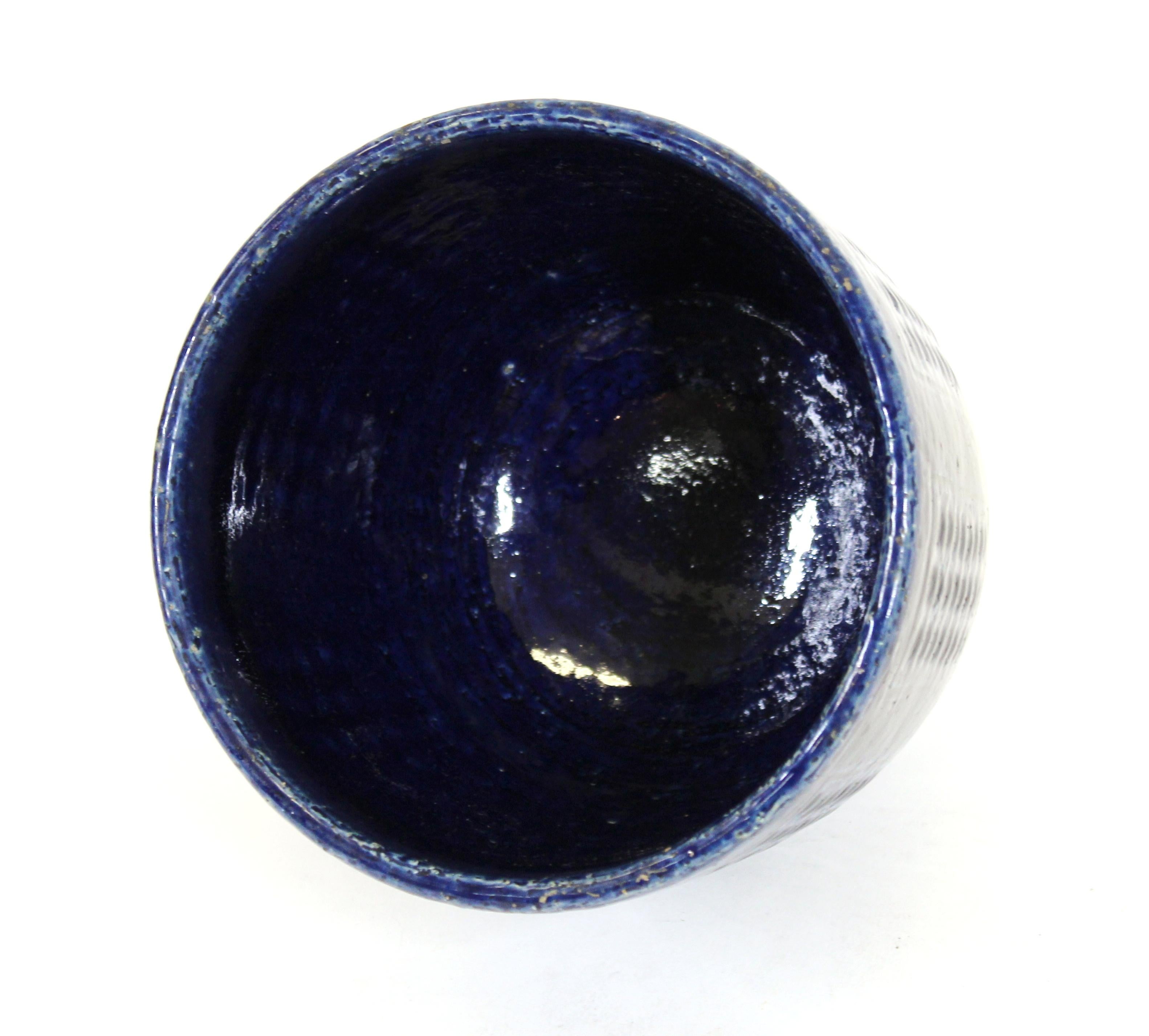 Per Linnemann-Schmidt for Palshus Danish Mid-Century Modern Blue Ceramic Bowl For Sale 5