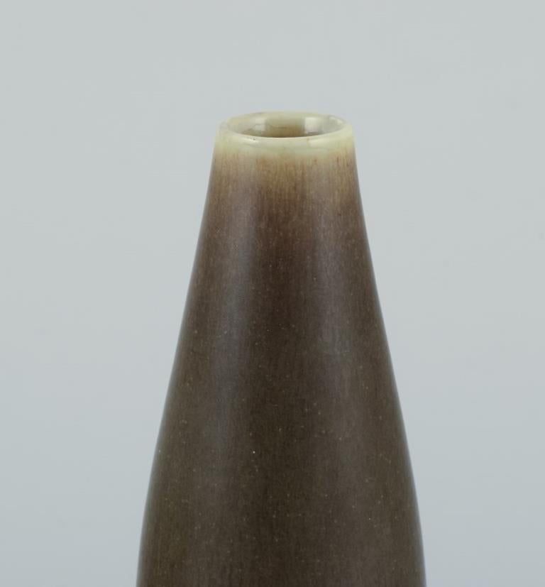 Scandinavo moderno Per Linnemann-Schmidt per Palshus. Vaso sottile in ceramica con smalto di pelliccia di lepre in vendita