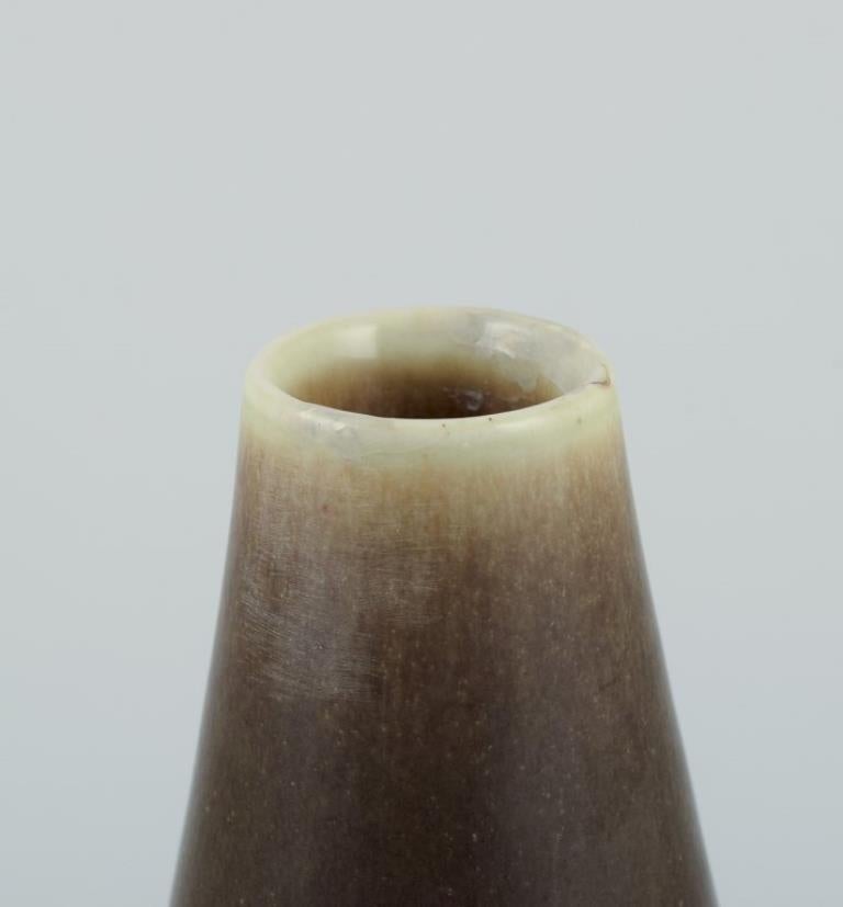 Smaltato Per Linnemann-Schmidt per Palshus. Vaso sottile in ceramica con smalto di pelliccia di lepre in vendita