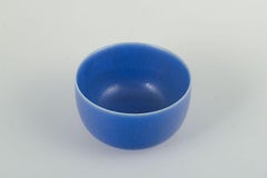 Per Linnemann-Schmidt for Palshus. Stoneware bowl with a deep matte blue glaze