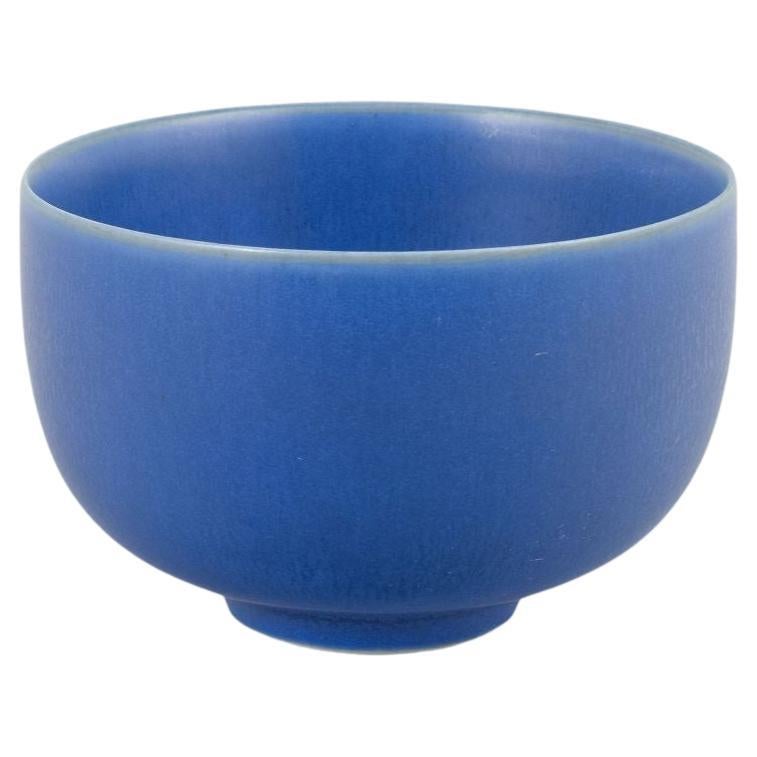 Per Linnemann-Schmidt for Palshus. Stoneware bowl with a deep matte blue glaze For Sale