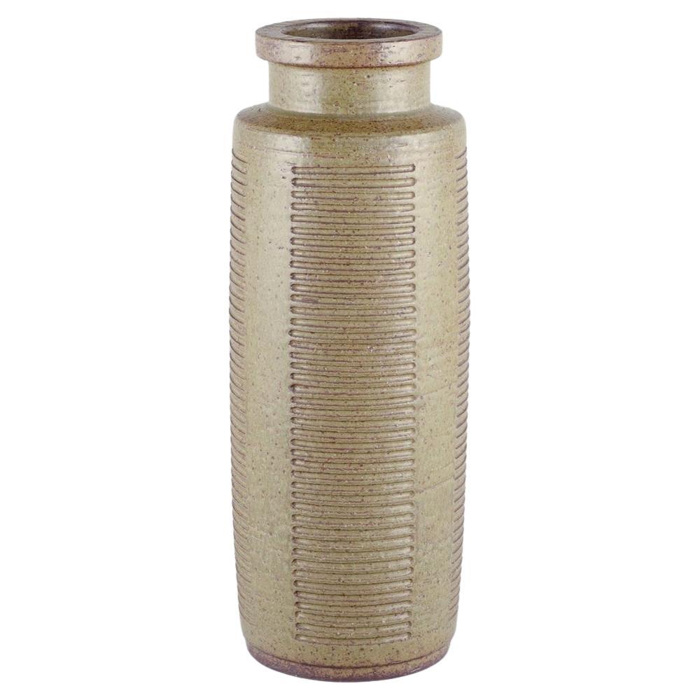 Per Linnemann-Schmidt, Palshus. Impressive floor vase with green and brown glaze For Sale
