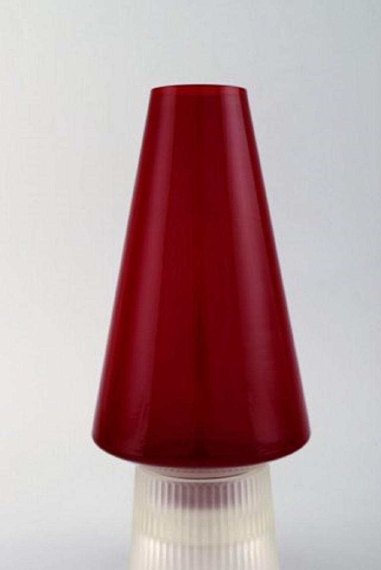 Per Lütken für Holmegaard. Paar seltene „Hygge“-Lampen für Kerzen in Rot (Skandinavische Moderne) im Angebot