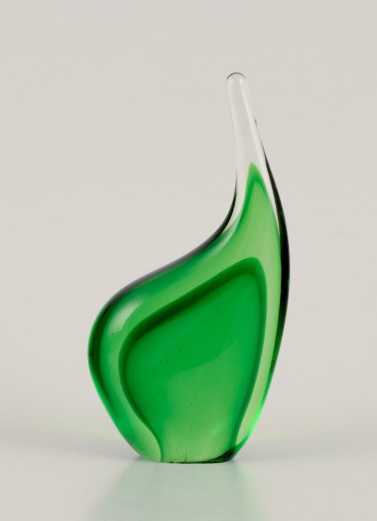 Danish Per Lütken for Holmegaard, Denmark. Sculpture in green art glass. Organic shape. For Sale