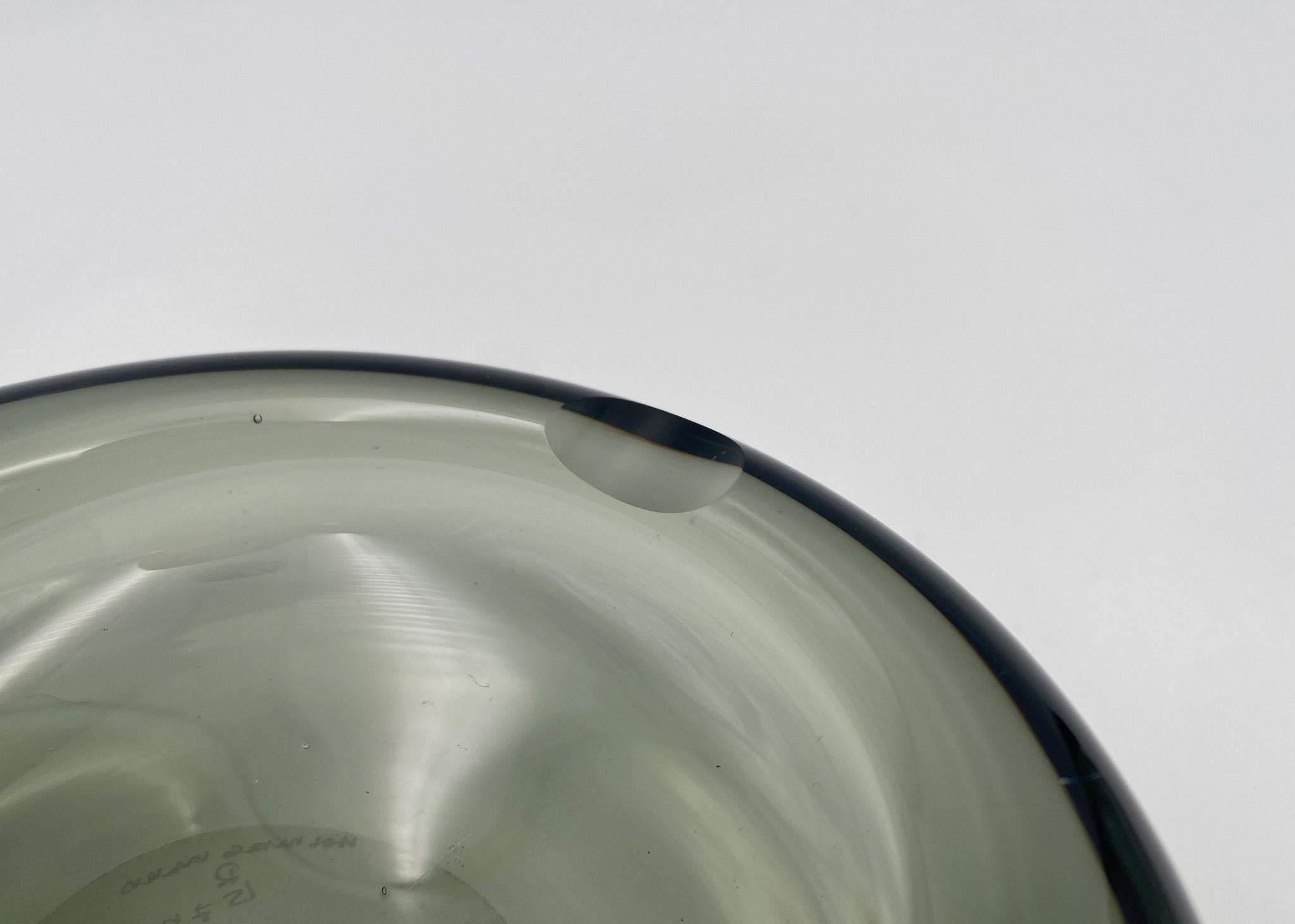 Per Lütken Modernistischer Aschenbecher / Schale aus Glas für Holmegaard, Dänemark, 1960er Jahre  im Zustand „Gut“ im Angebot in Costa Mesa, CA