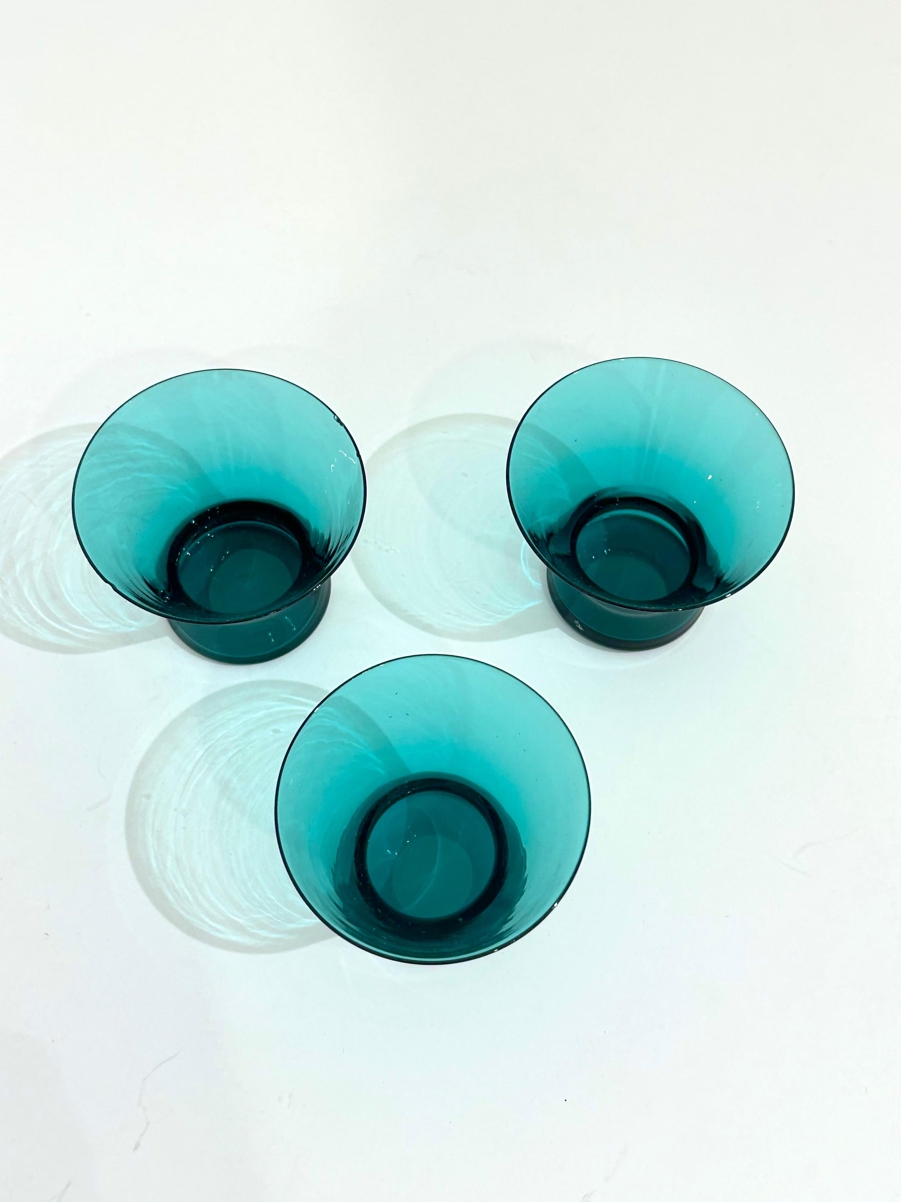 20th Century Per Lutken Set of 3 Minimalist Cocktail Glasses For Sale
