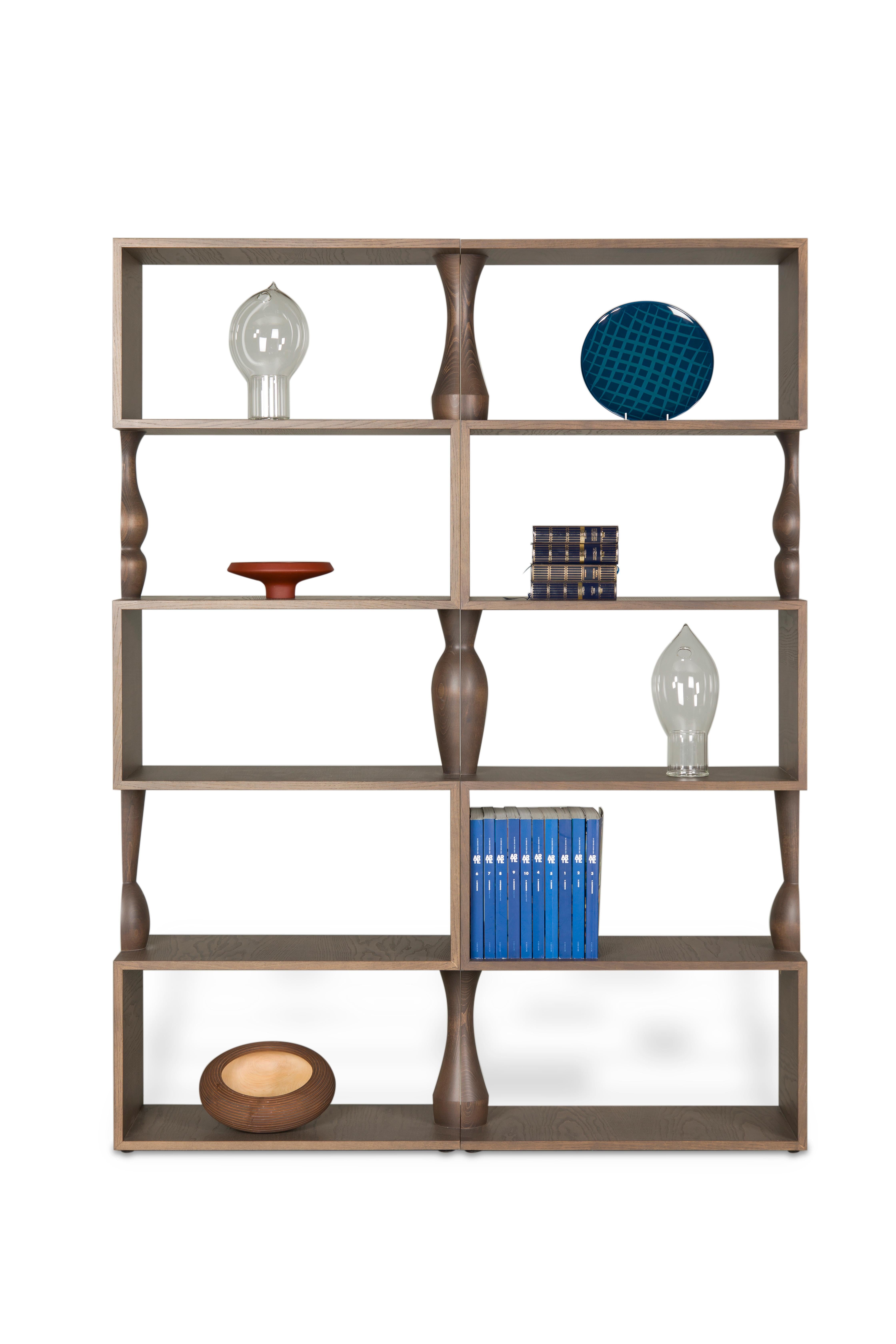 Perbacco, Contemporary Bookcase Made of Ash Wood with Hand Turned Columns For Sale 1