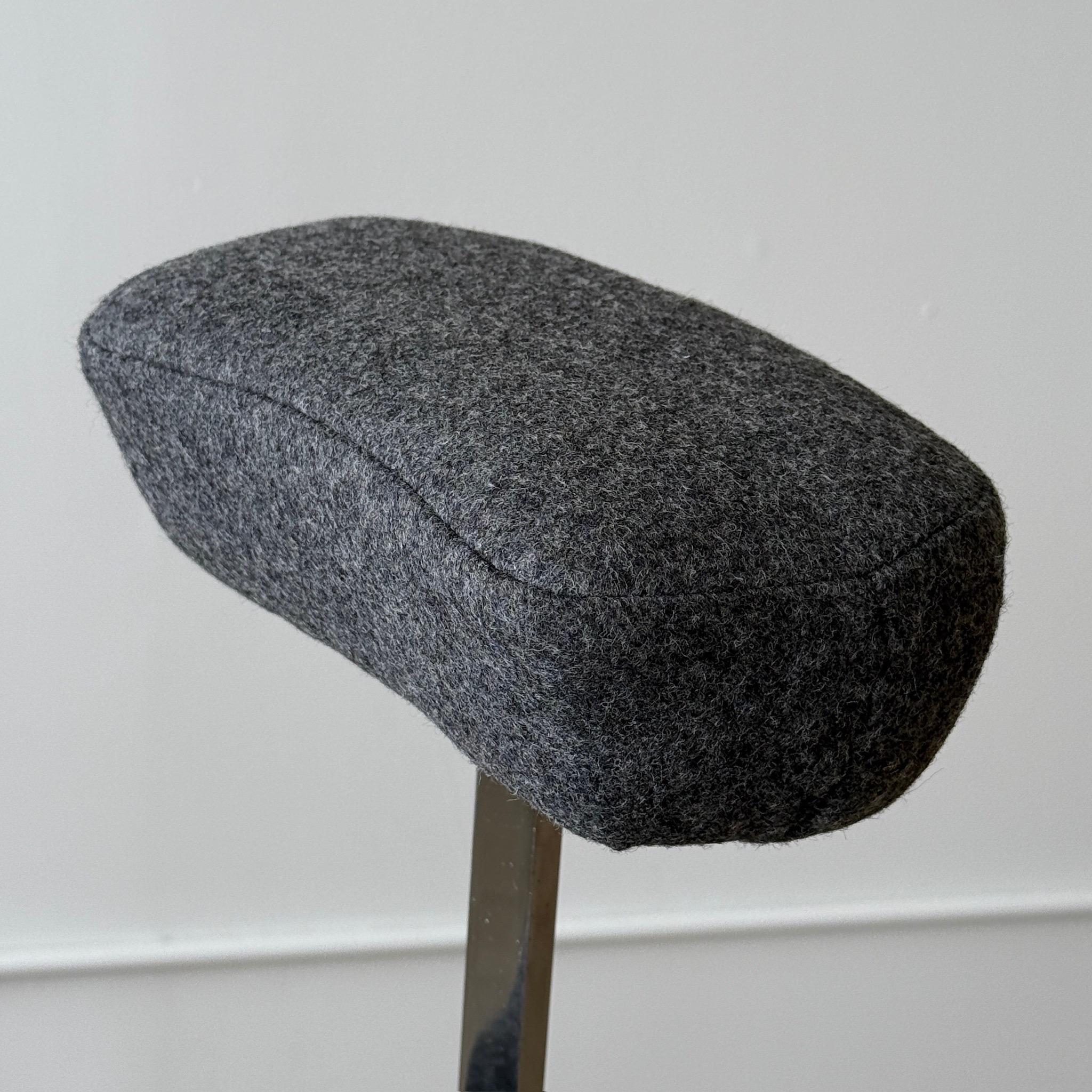 Perch Hocker von George Nelson für Herman Miller (amerikanisch) im Angebot