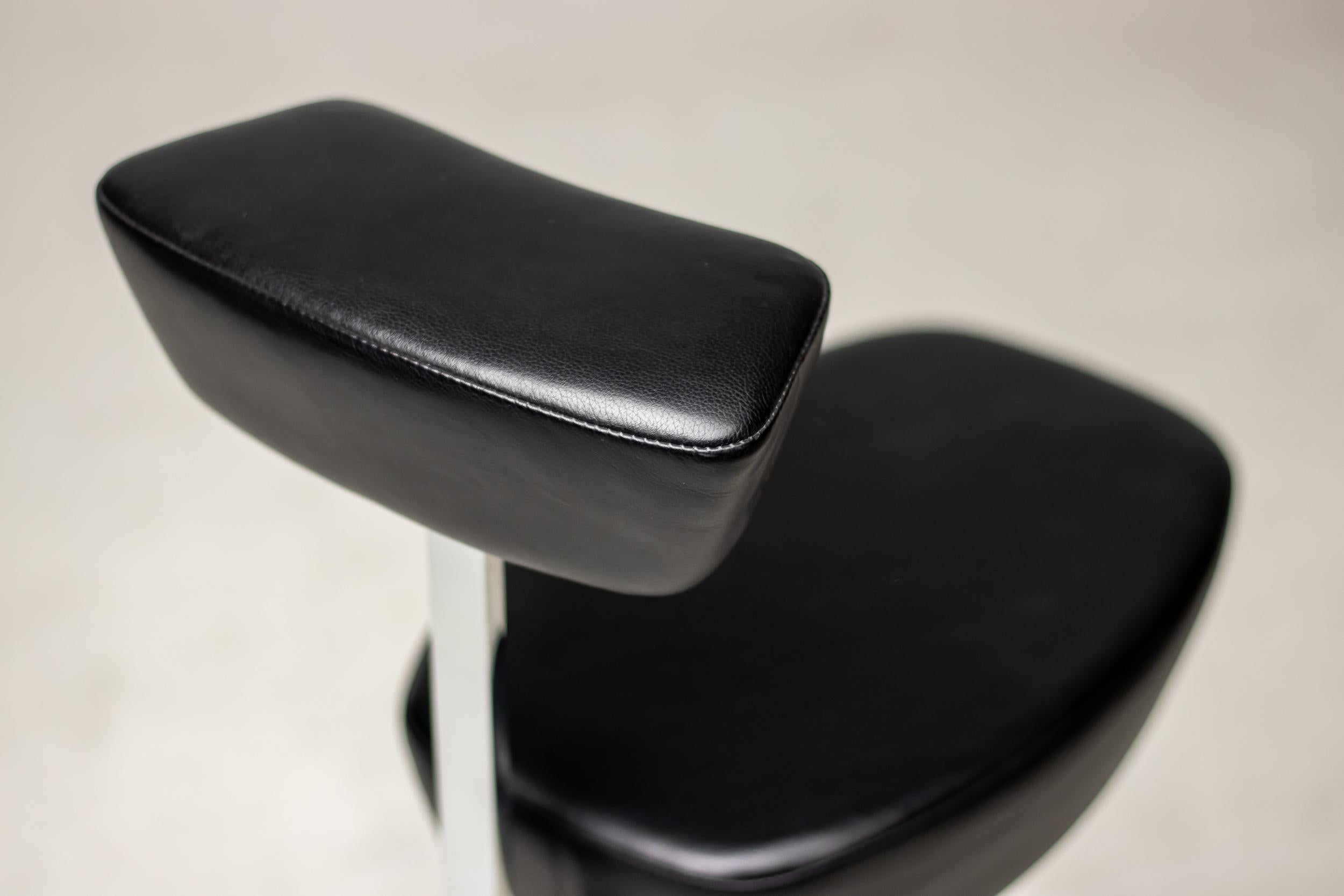 Mid-Century Modern Perch Stool in Black Leather by George Nelson and Robert Propst For Sale