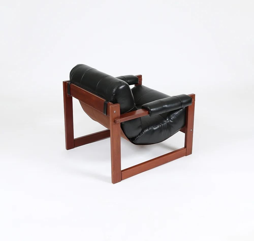 Fin du 20e siècle Chaise longue en cuir moderne brésilienne de Percival Lafer. MP-167 S-1 en vente