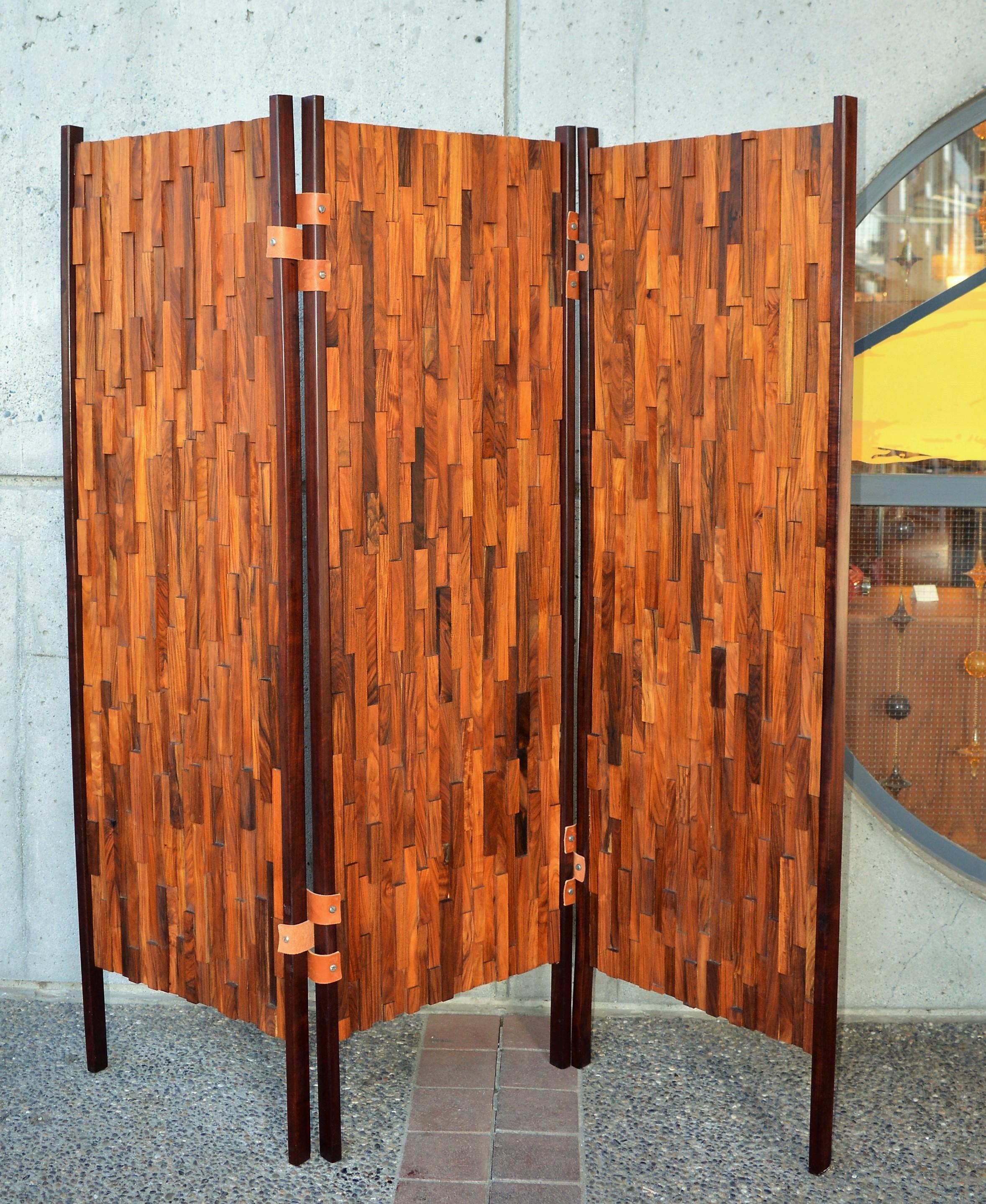 Percival Lafer Exotic Hardwood Mosaic 3-Panel Screen / Room Divider In Good Condition For Sale In New Westminster, British Columbia