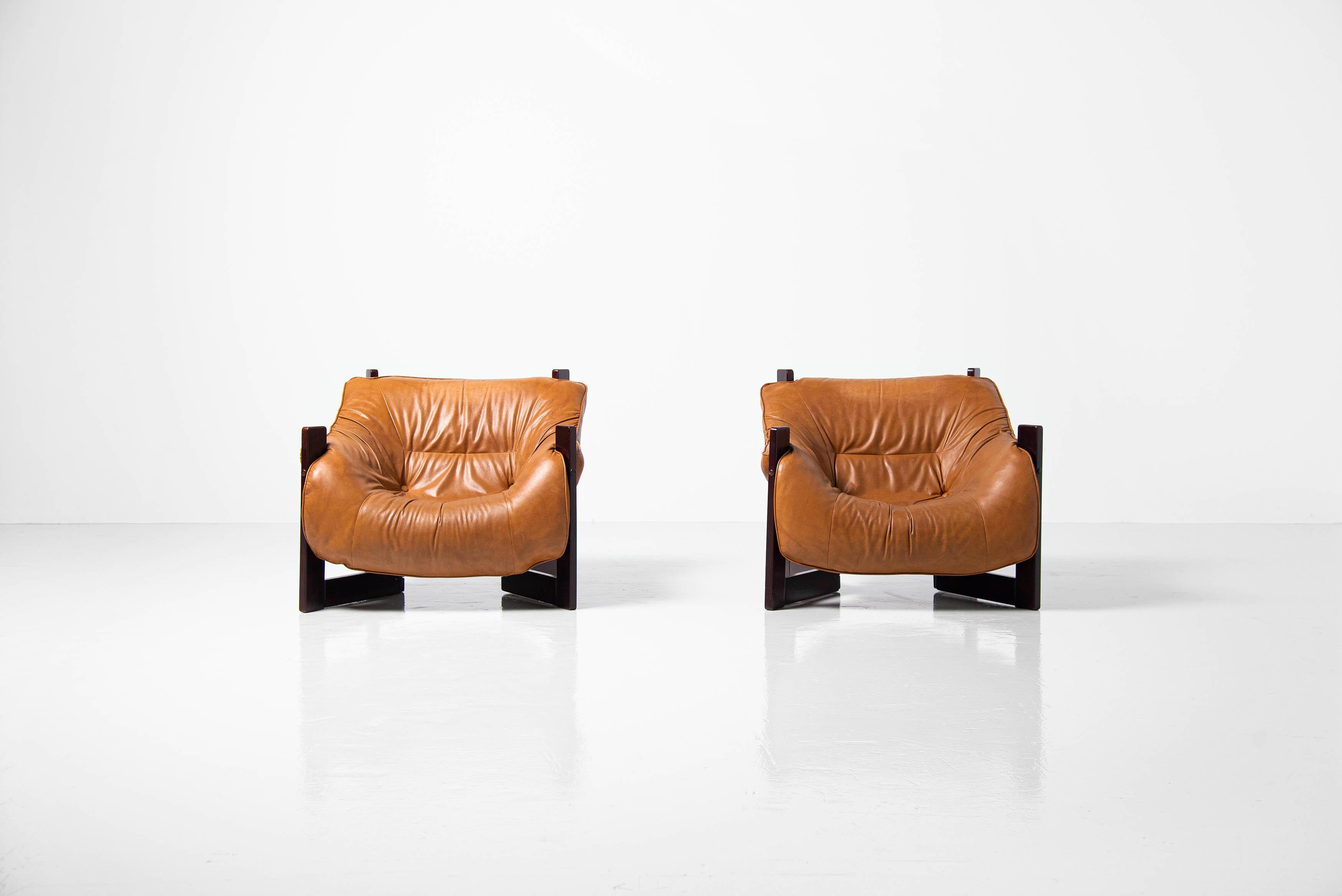 Very nice sculptural set of lounge chairs designed and manufactured by Percival Lafer, Brazil 1970. Percival Lafer was one of the leading design manufacturers in Brazil who actually managed to produce futniture on a large, industrial scale. These