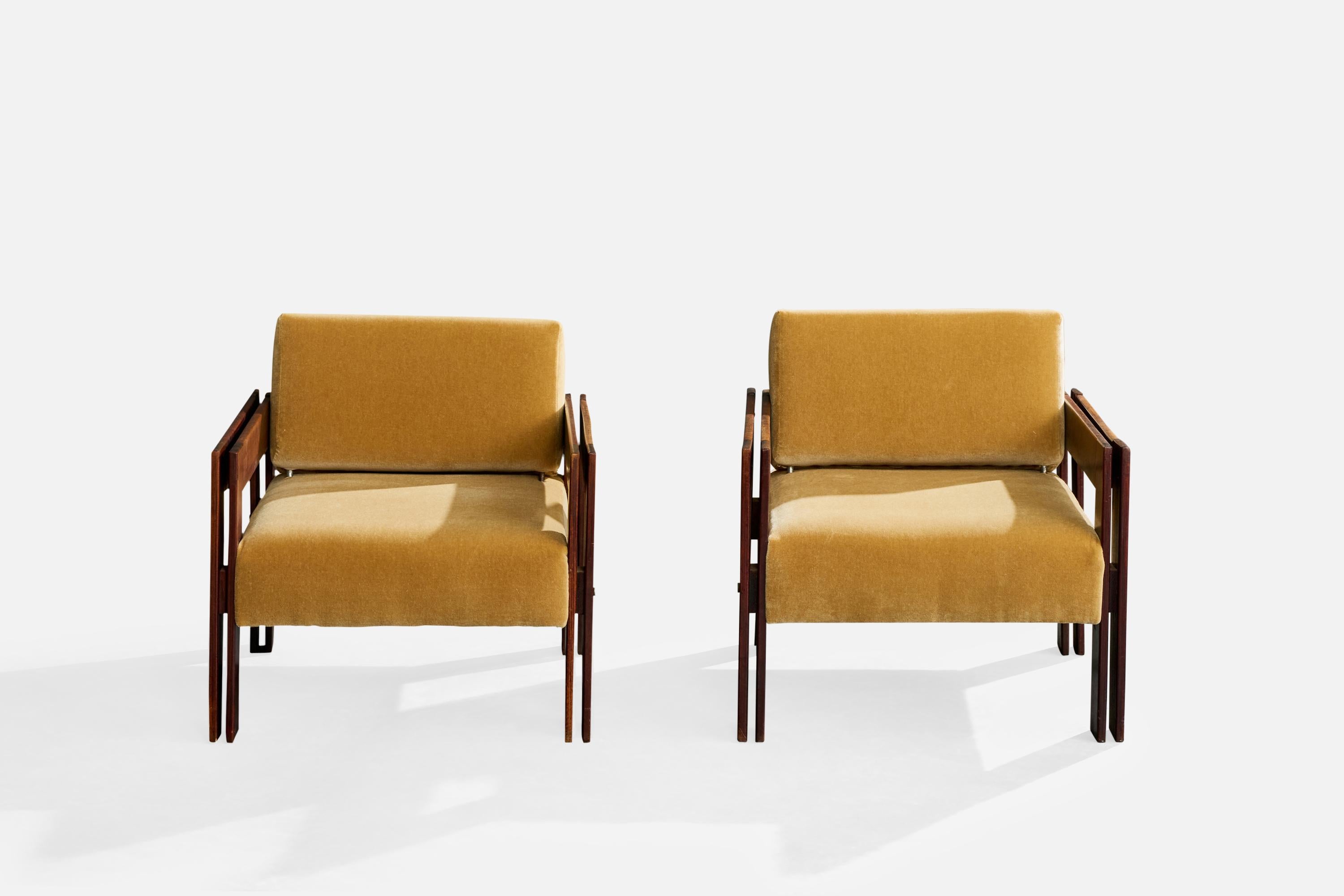 Percival Lafer, Lounge Chairs, Wood, Mohair, Brazil, 1960s (Brasilianisch) im Angebot