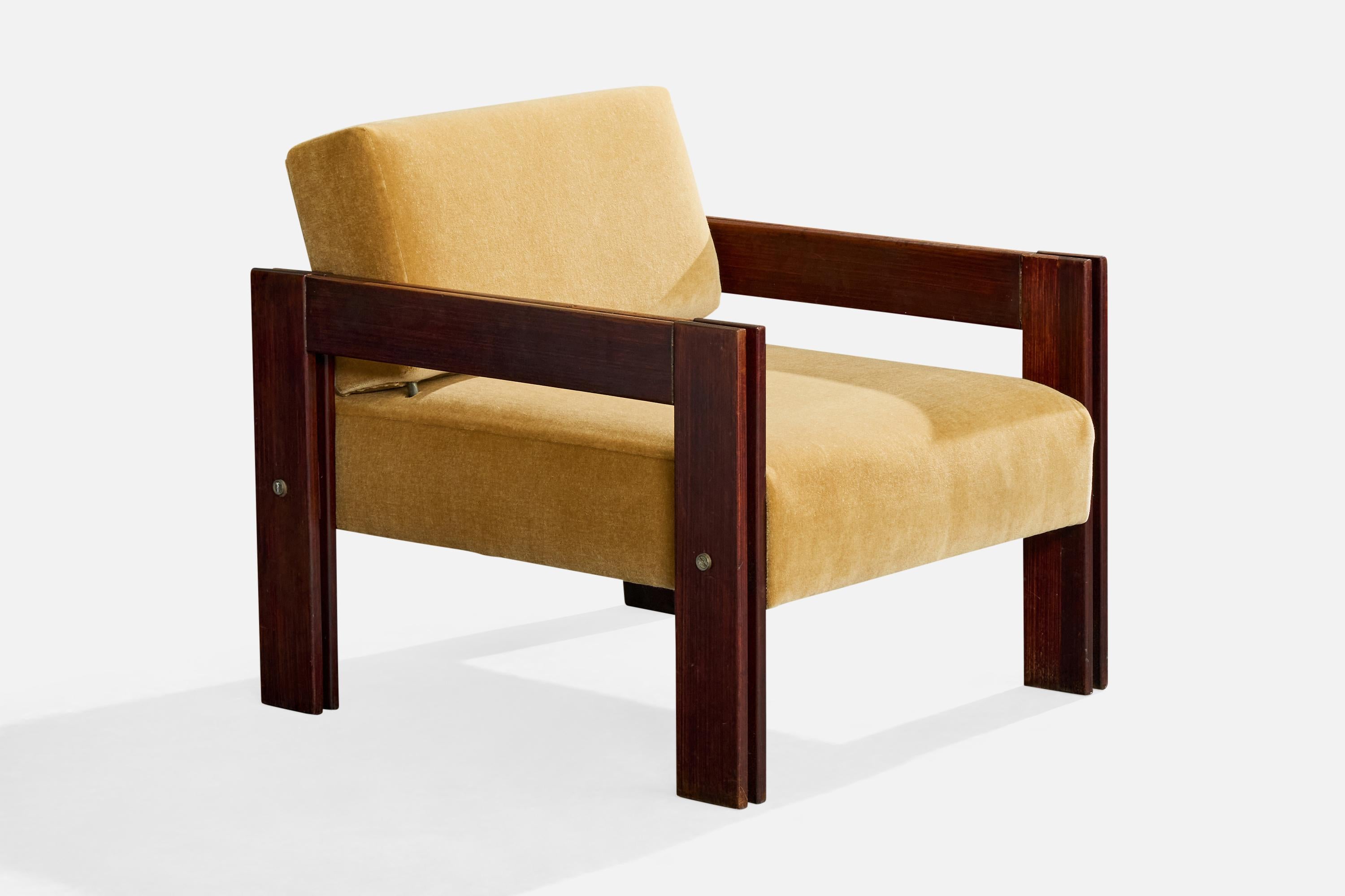 Percival Lafer, Lounge Chairs, Wood, Mohair, Brazil, 1960s im Zustand „Relativ gut“ im Angebot in High Point, NC