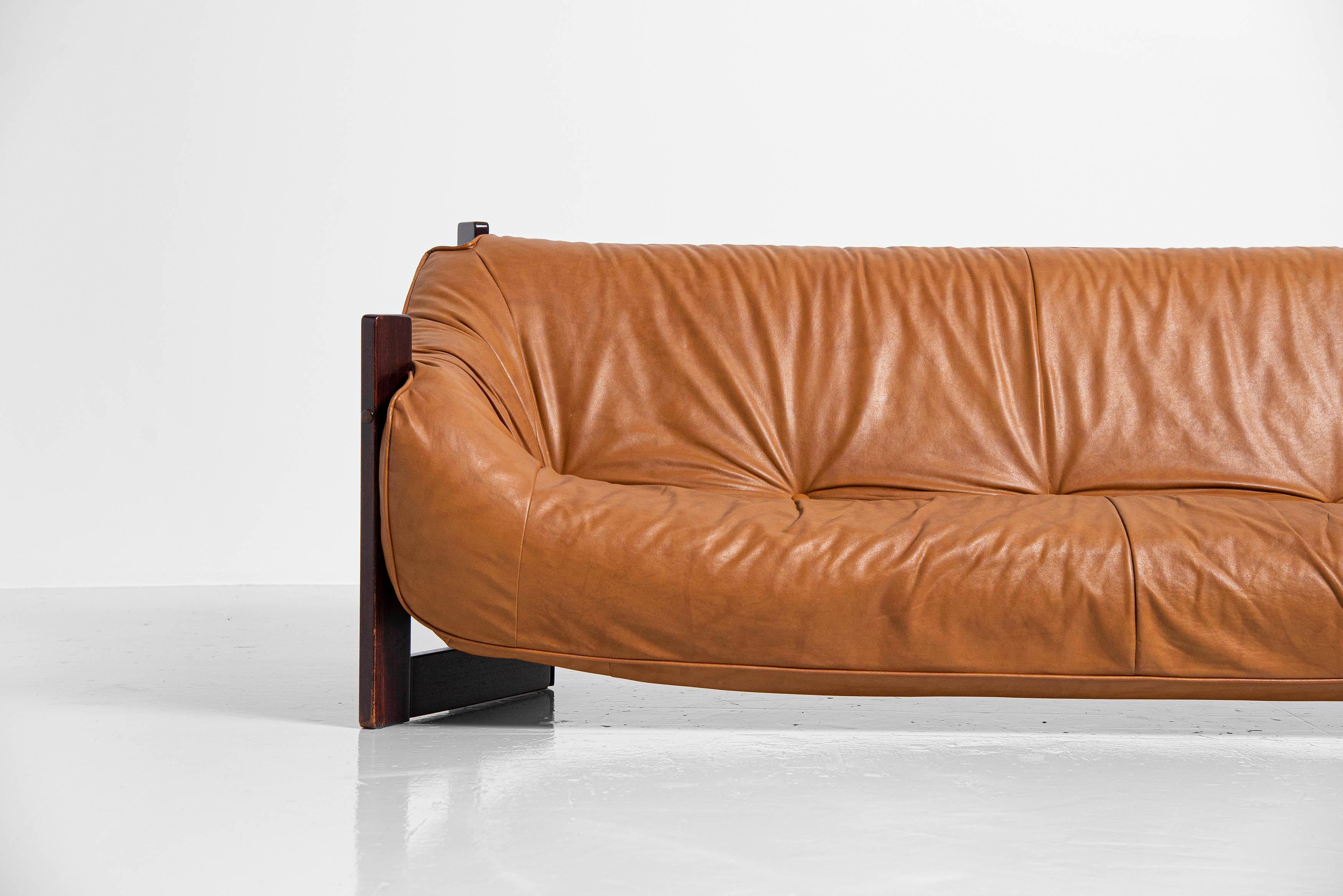 Percival Lafer Lounge Sofa in Jatoba & Leather, Brazil, 1970 2