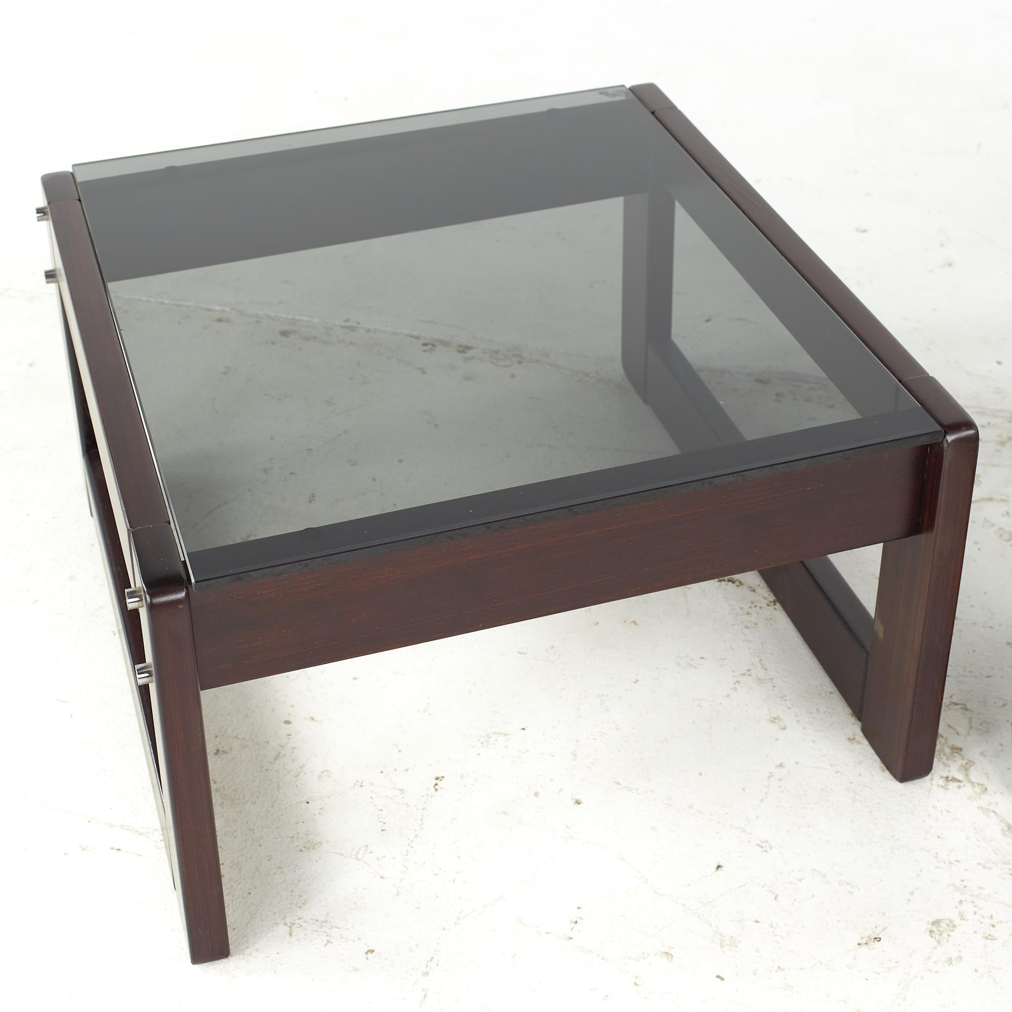 Beistelltisch aus brasilianischem Rosenholz und Rauchglas von Percival Lafer MCM, Paar im Angebot 3