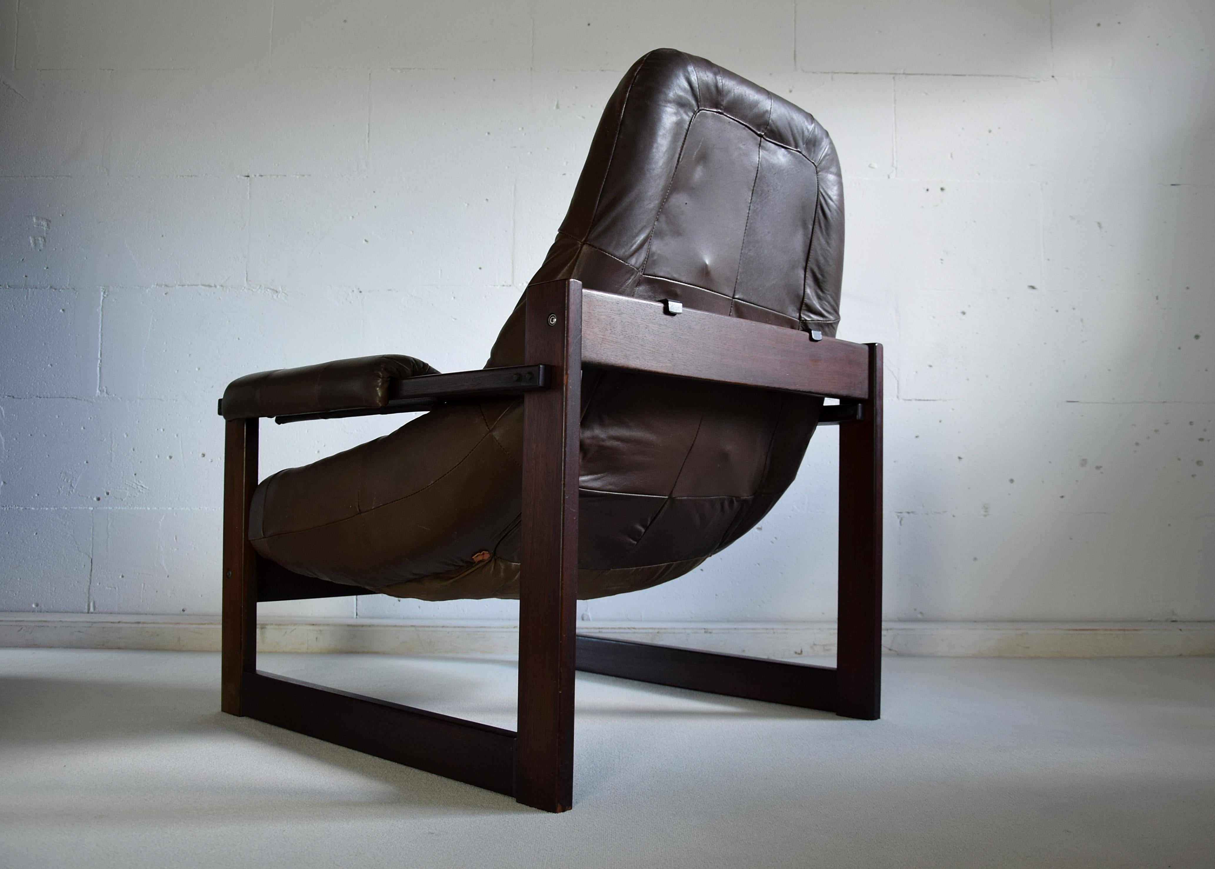 Mid-20th Century Percival Lafer Mid-Century Modern Brazilian Cherry and Leather Lounge Chairs For Sale