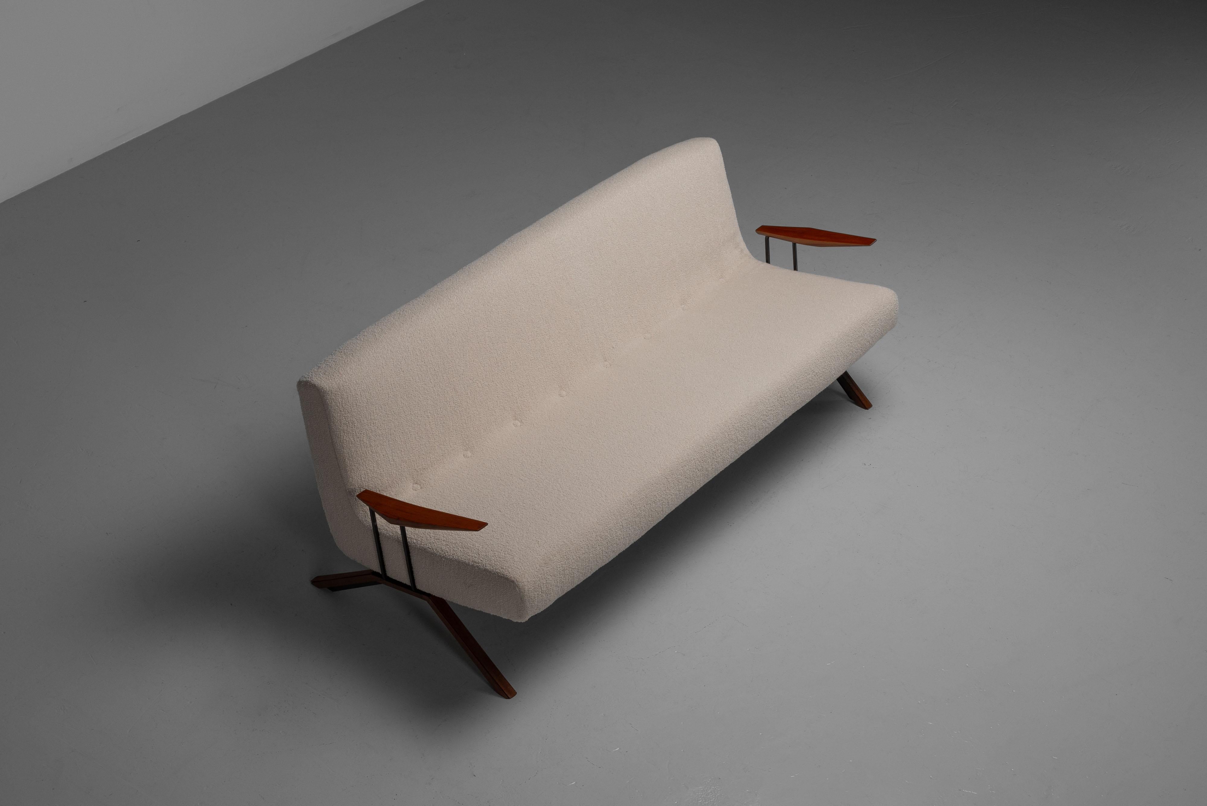 Percival Lafer Mp-1 sofa Lafer MP Brazil 1961 3