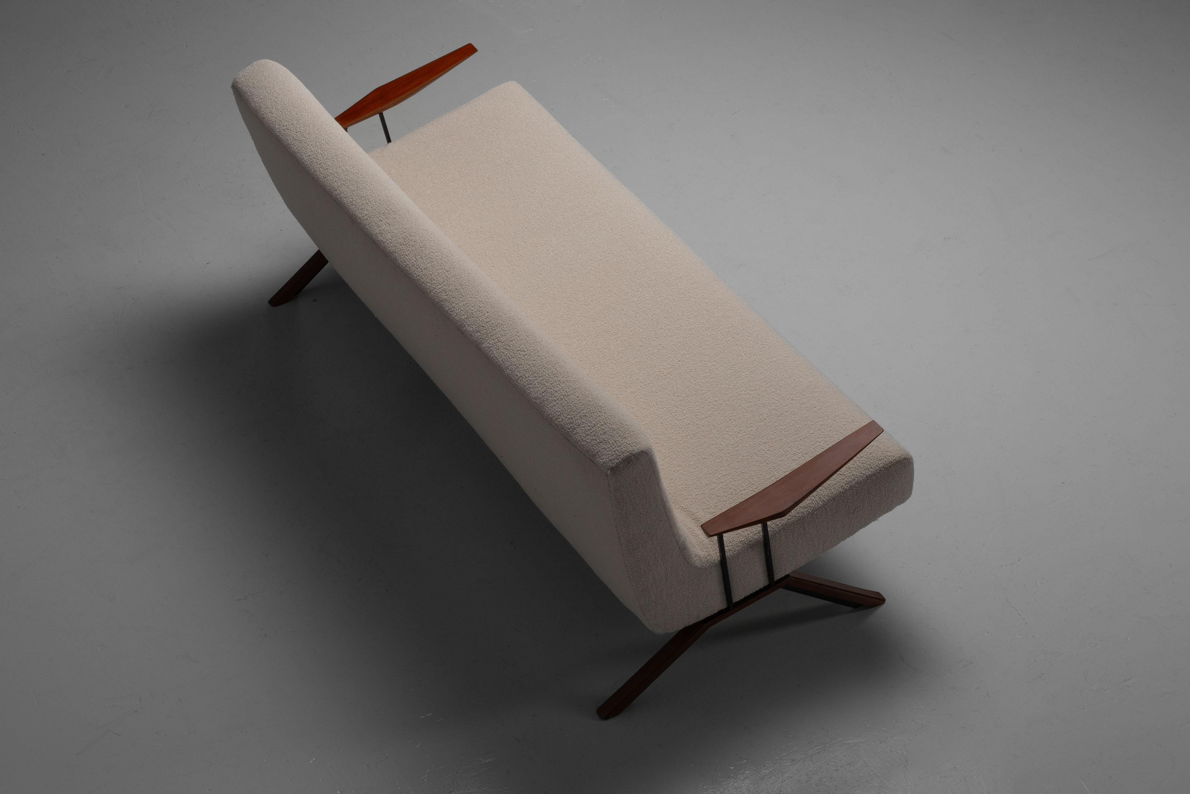 Percival Lafer Mp-1 sofa Lafer MP Brazil 1961 6