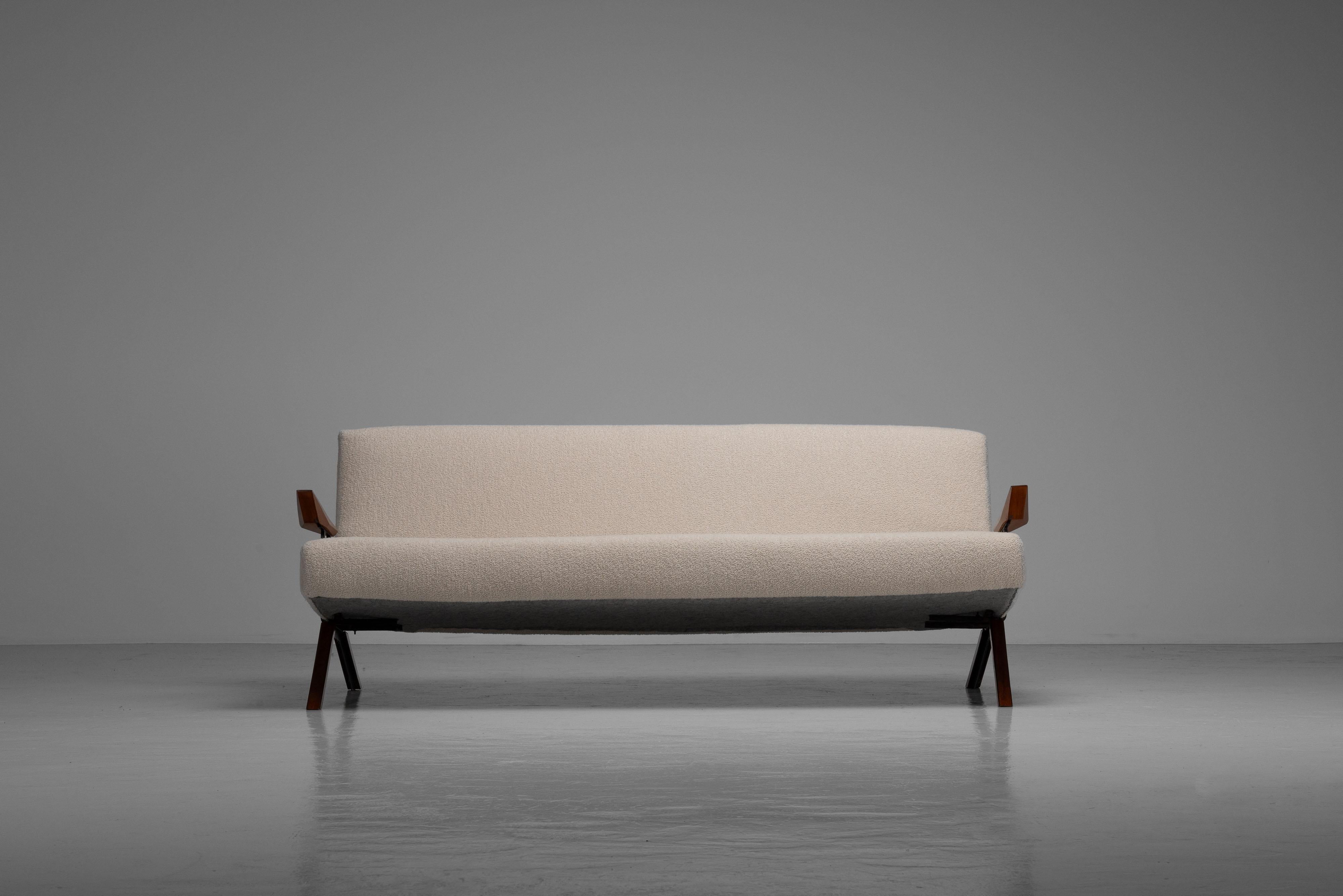 Mid-Century Modern Percival Lafer Mp-1 sofa Lafer MP Brazil 1961