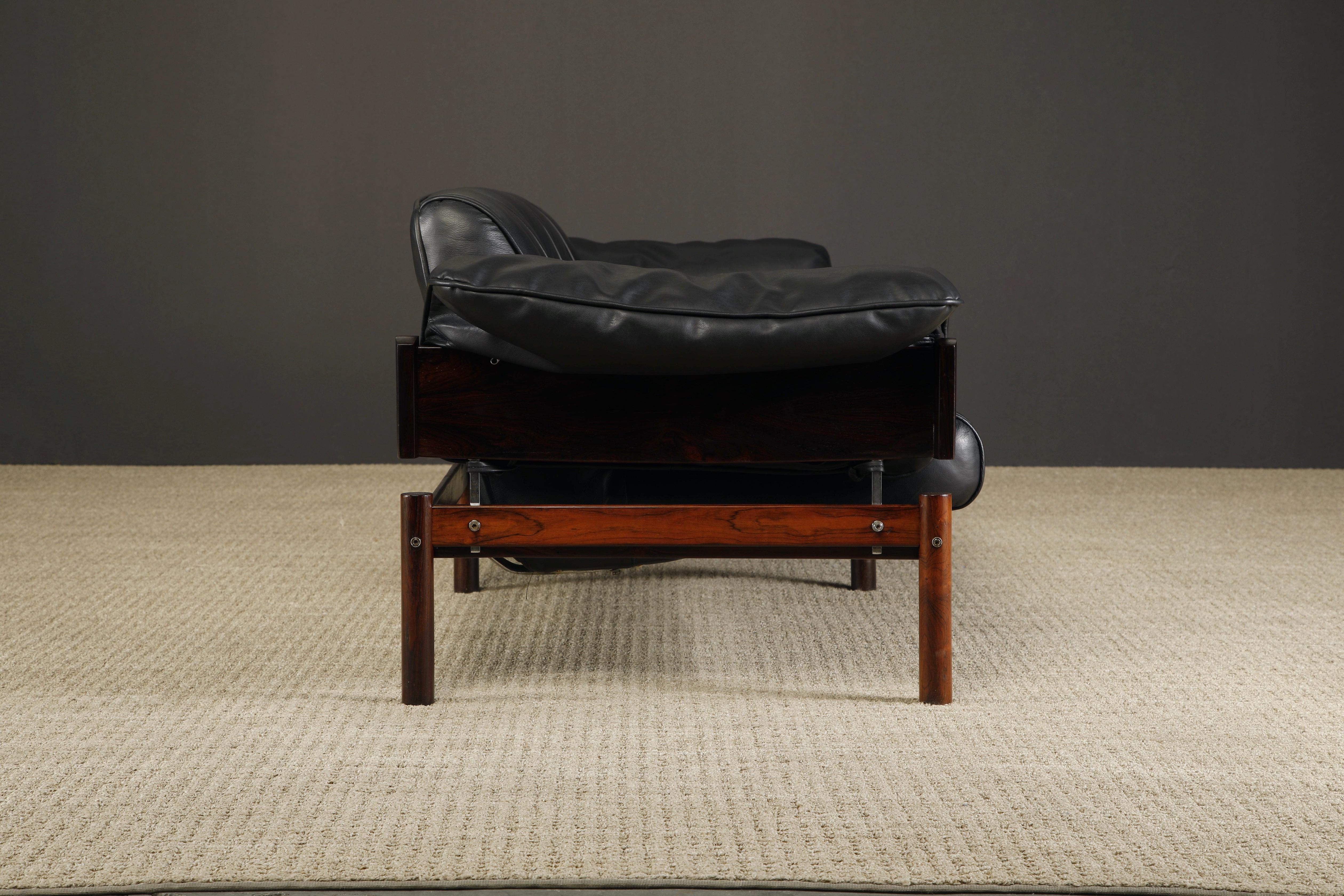 Mid-20th Century Percival Lafer 'MP-13' Rosewood and Leather Four-Seat Sofa, Brazil, c. 1967