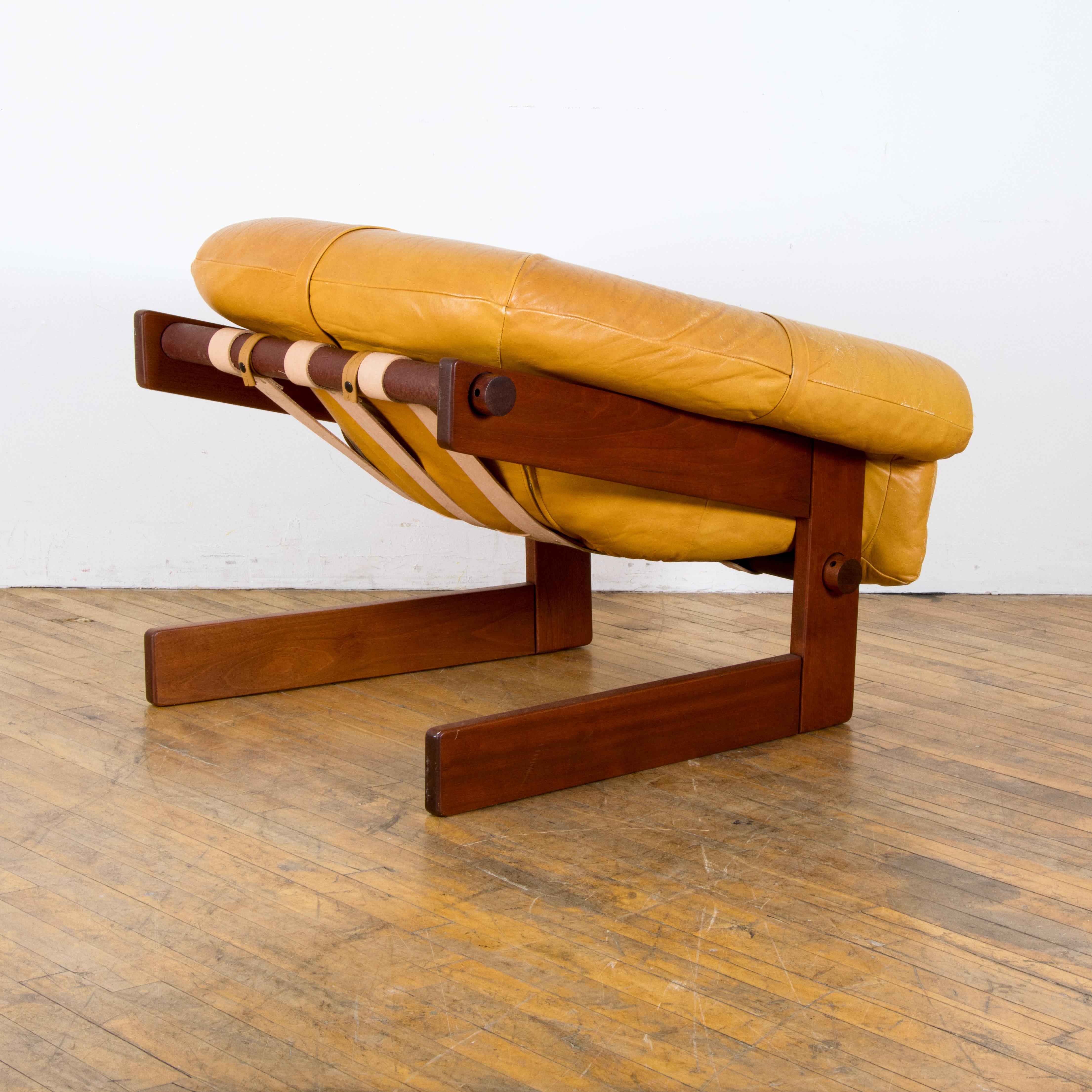 Brazilian Percival Lafer MP-131 Lounge Chair For Sale