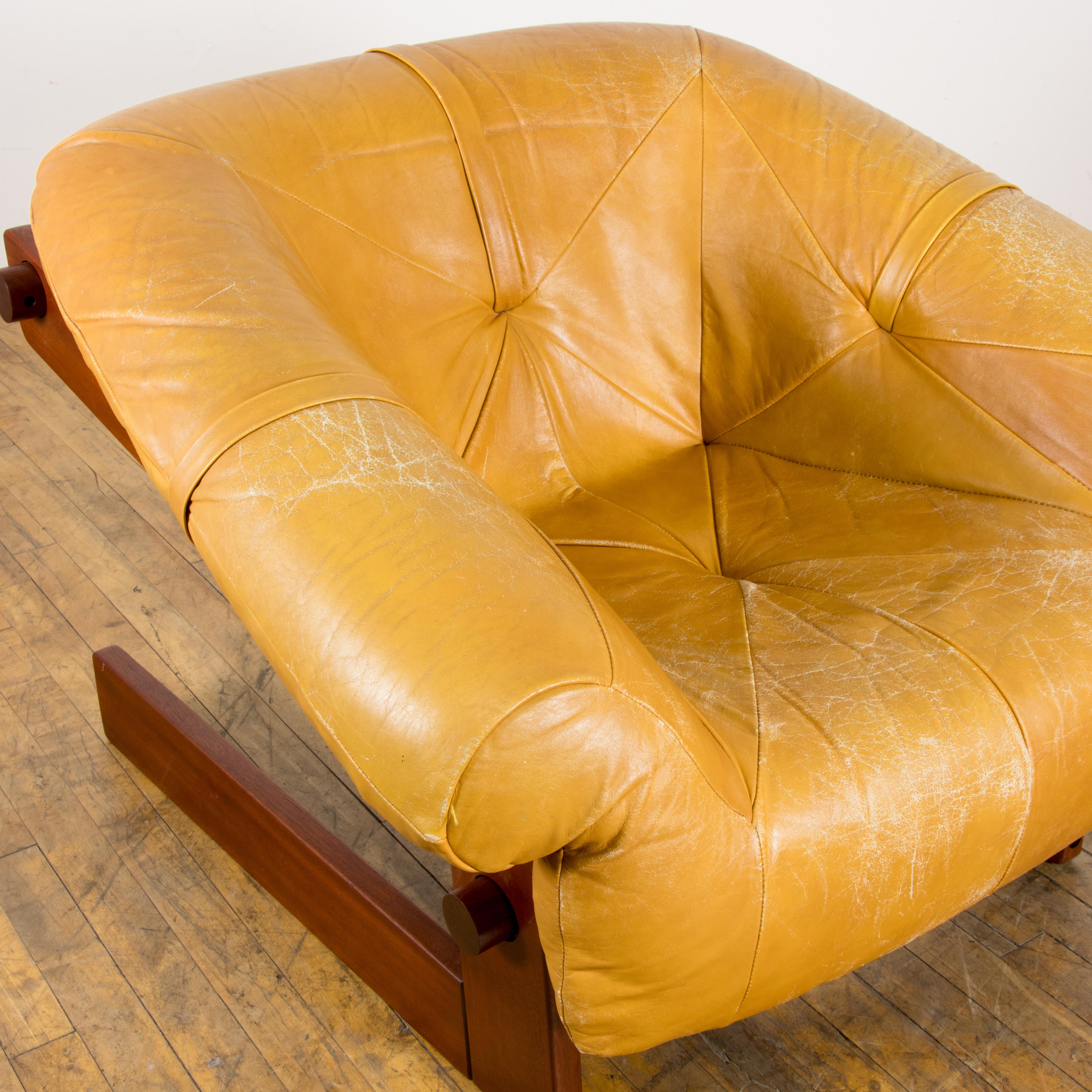 Late 20th Century Percival Lafer MP-131 Lounge Chair For Sale
