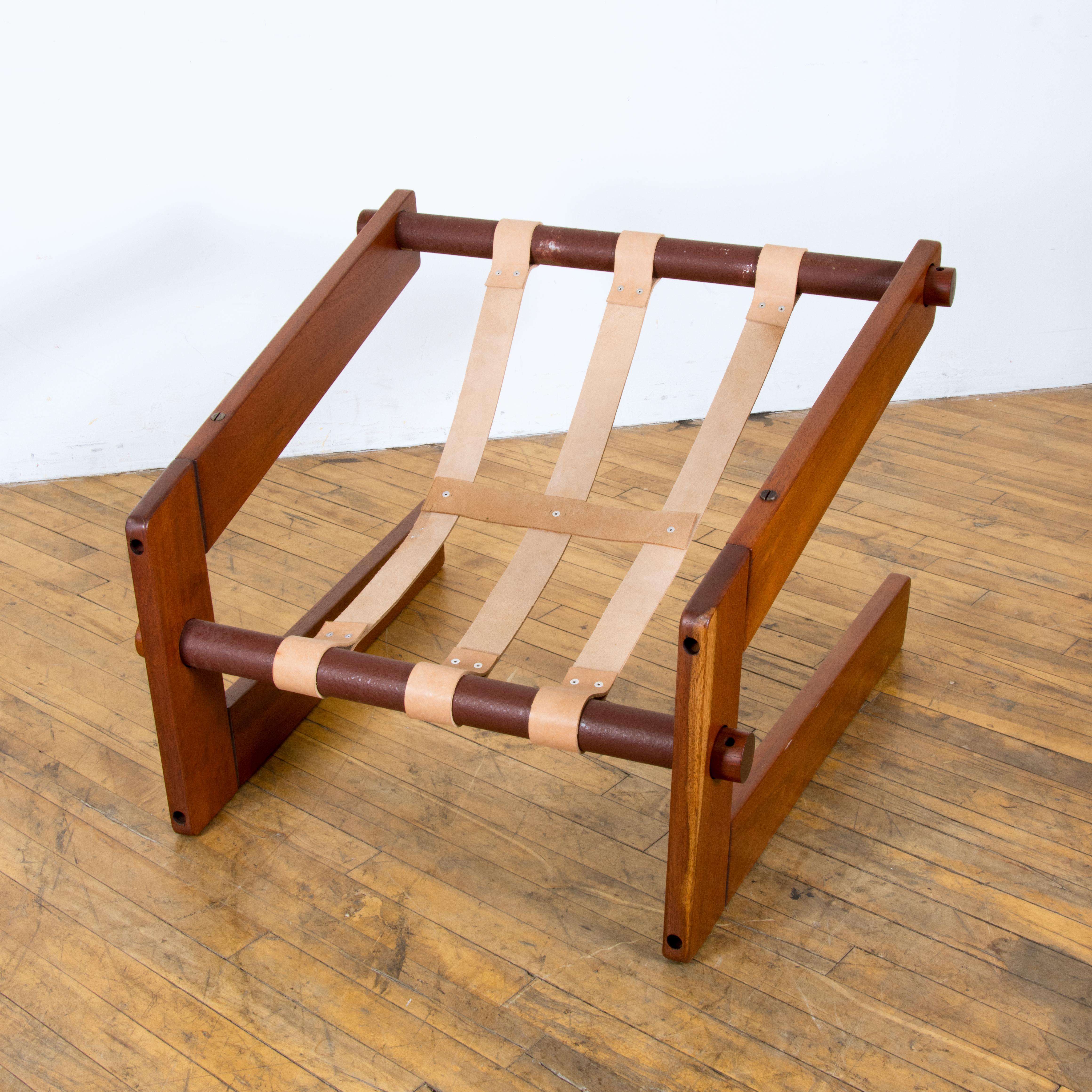 Percival Lafer MP-131 Lounge Chair For Sale 1