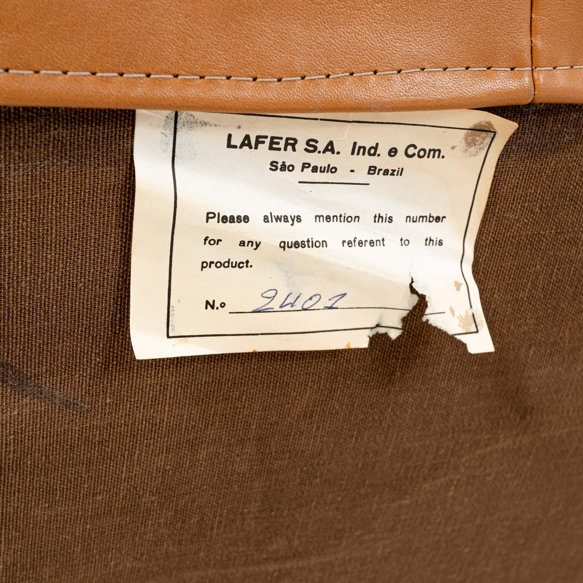 Percival Lafer MP-211 three seater sofa in rosewood and Maharam Sorghum leather 6