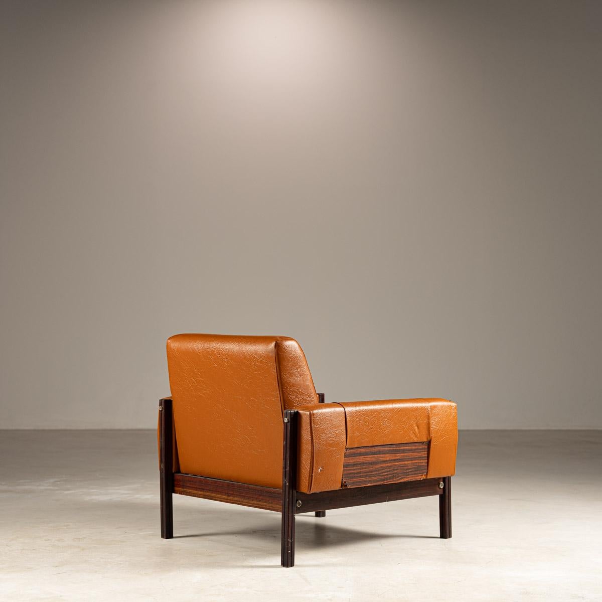 20th Century Percival Lafer MP-37 Armchair in Jatobá Wood and Leather, Brazil, 1960s For Sale