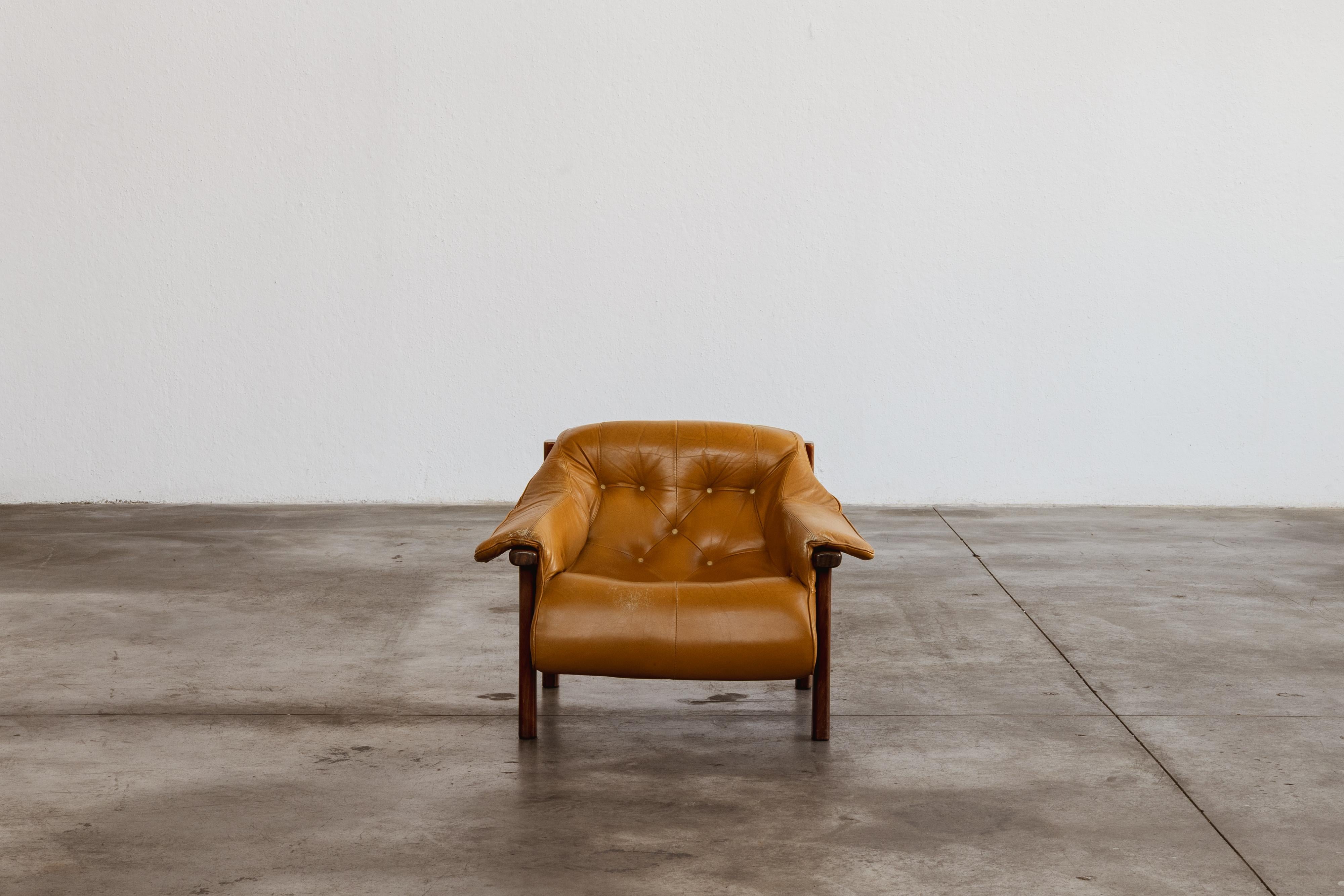 Percival Lafer “MP-41” Armchair for Lafer MP, 1972 In Good Condition For Sale In Lonigo, Veneto