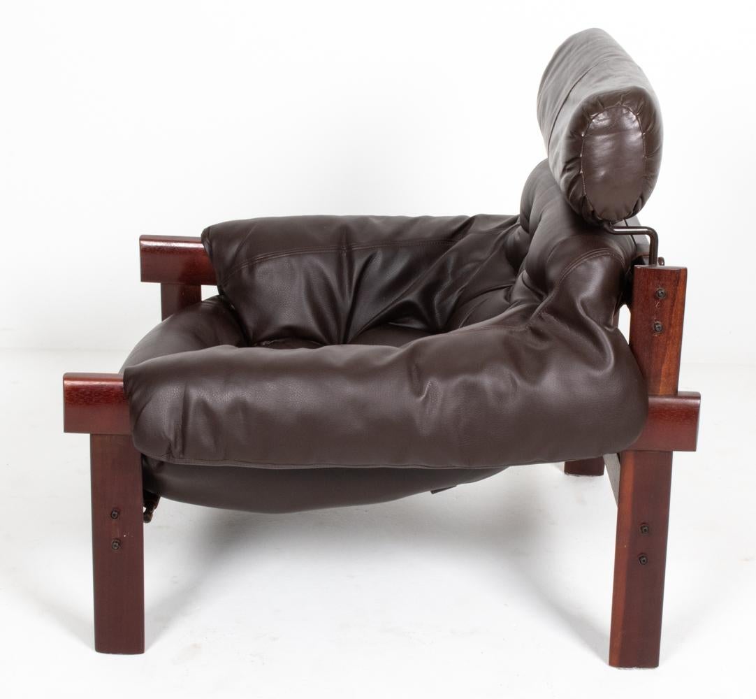 Percival Lafer MP-41 High-Back Seating Suite in Pau Ferro Wood & Leather 4