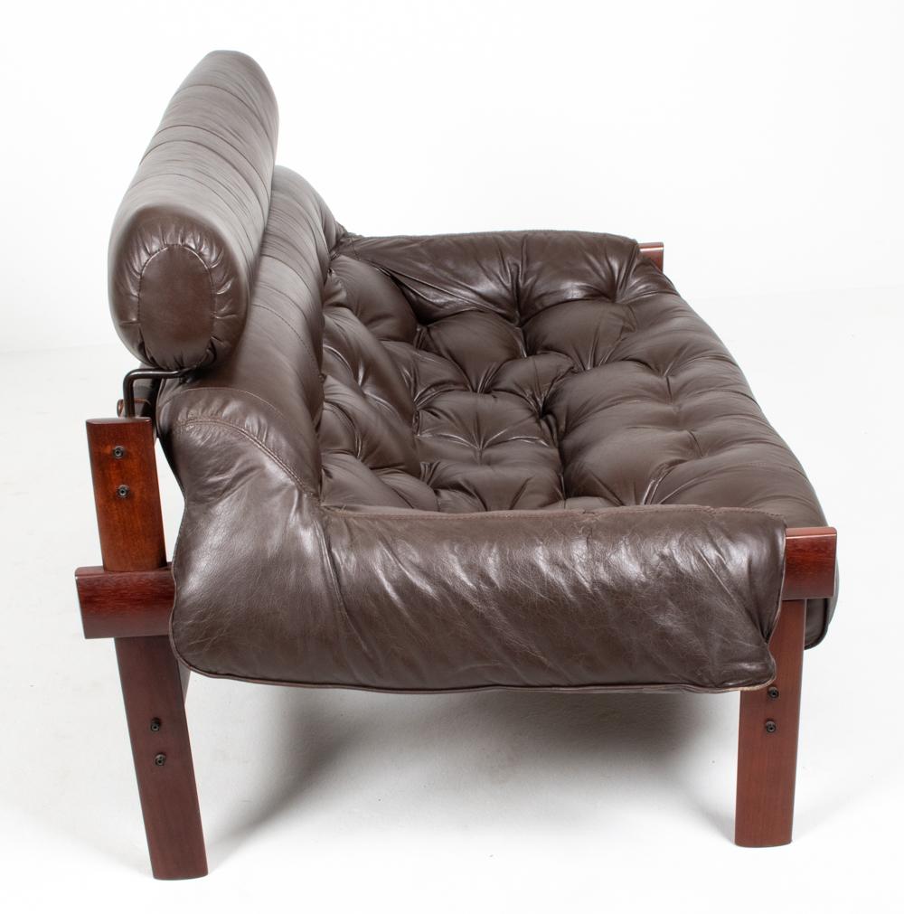 Percival Lafer MP-41 High-Back Seating Suite in Pau Ferro Wood & Leather In Fair Condition In Norwalk, CT