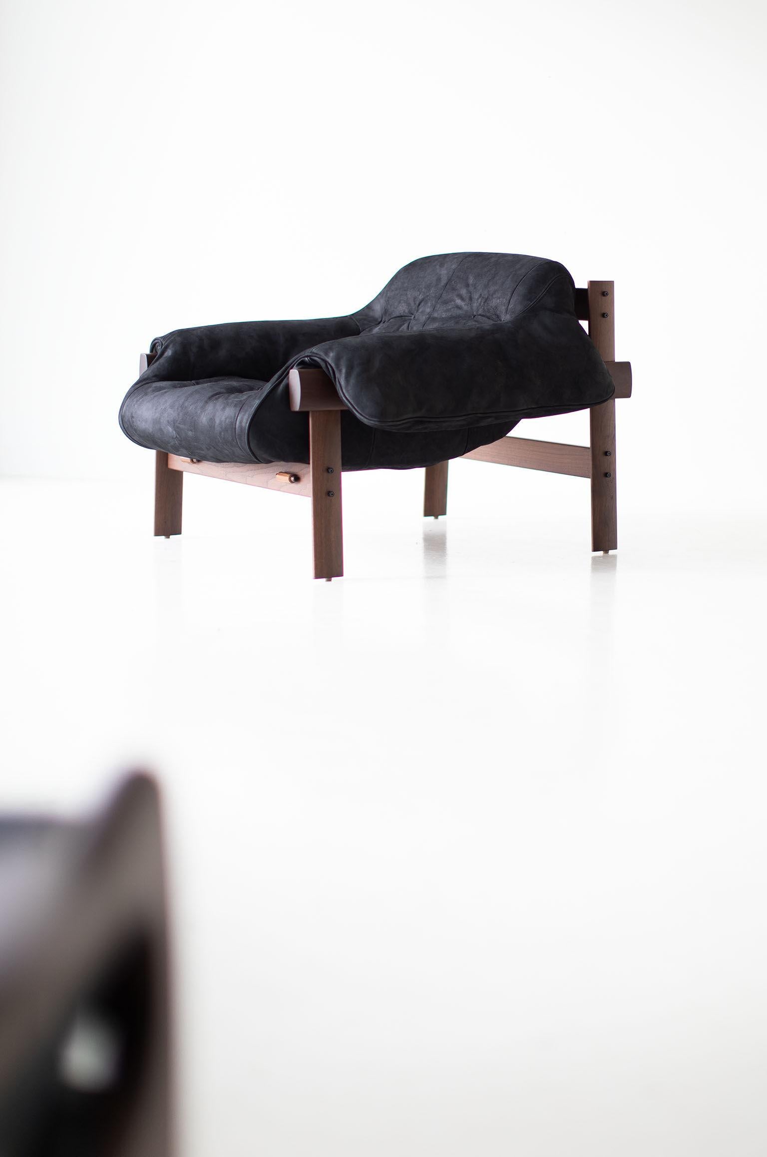Designer: Percival Lafer

Manufacturer: Craft Associates® Furniture
Period/Model: Mid-Century Modern
Specs: Walnut, leather

These Percival Lafer MP-41 lounge chairs are expertly handcrafted and upholstered. The MP-41 Percival Lafer line is a