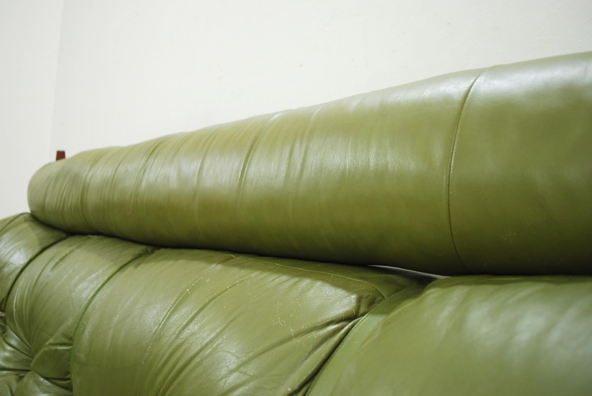 Percival Lafer MP 81 Green Leather Sofa 1972 2